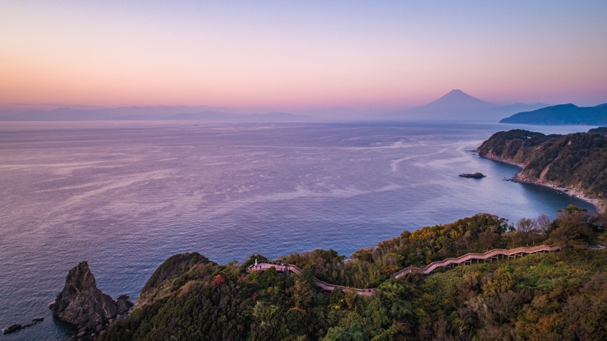 日本一と名高い西伊豆の夕景