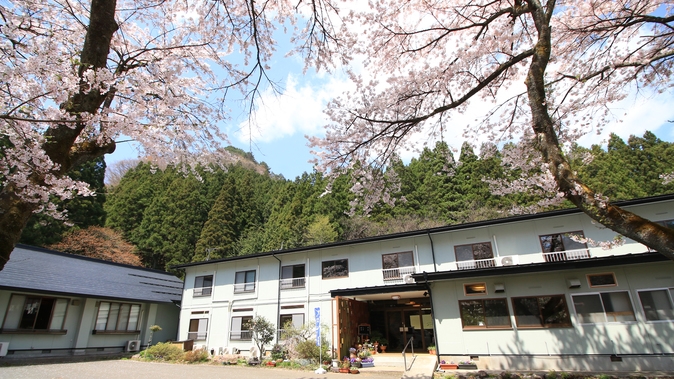 【期間限定】特別創作懐石「雛膳-hinazen-」で祝う節句プラン≪家族旅・女子旅≫