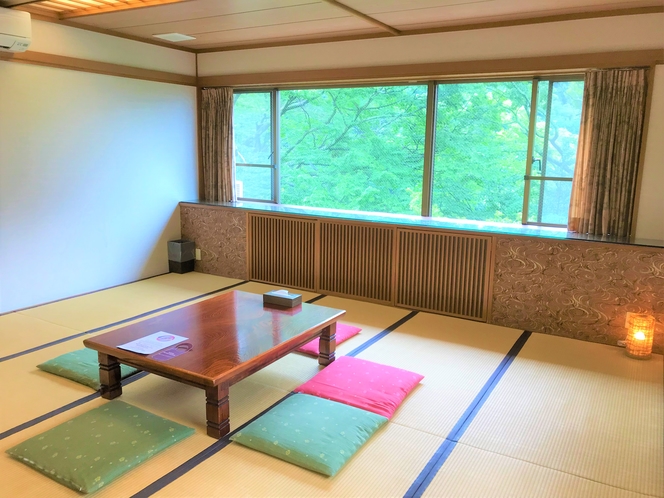 ベーシック和室１２畳　Japanese Room