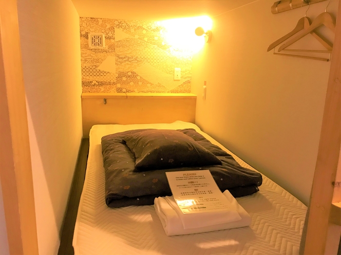 Dormitory 1 Single bed 【相部屋】