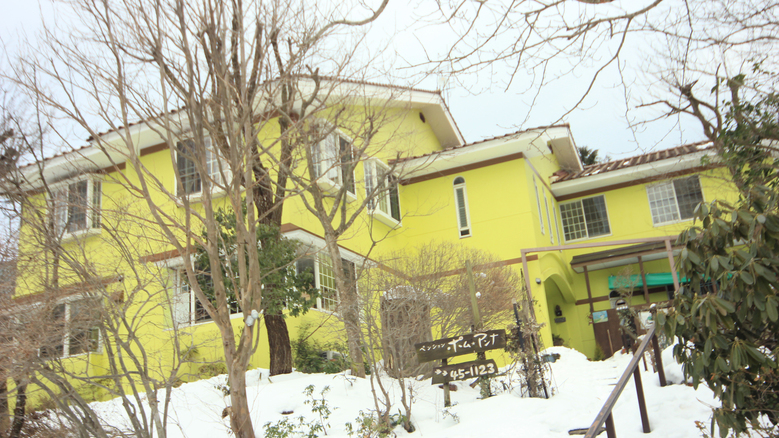 《お子様添い寝０円！小学生も半額！》期間限定！「焼き蟹付き」カニ×黒毛和牛すき焼きプラン