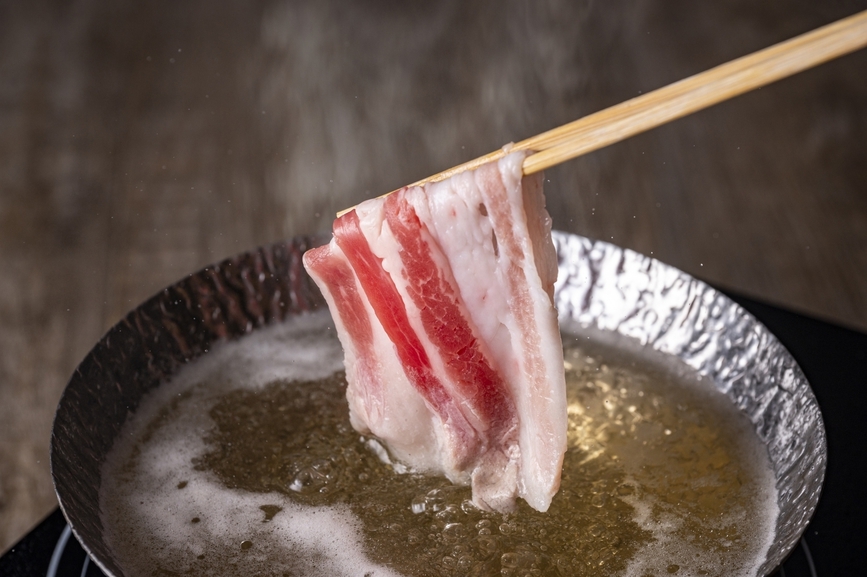 【2食付き】地元の新鮮な食材＆貸切風呂!美味しい料理と天然温泉100％の名湯を満喫♪ 