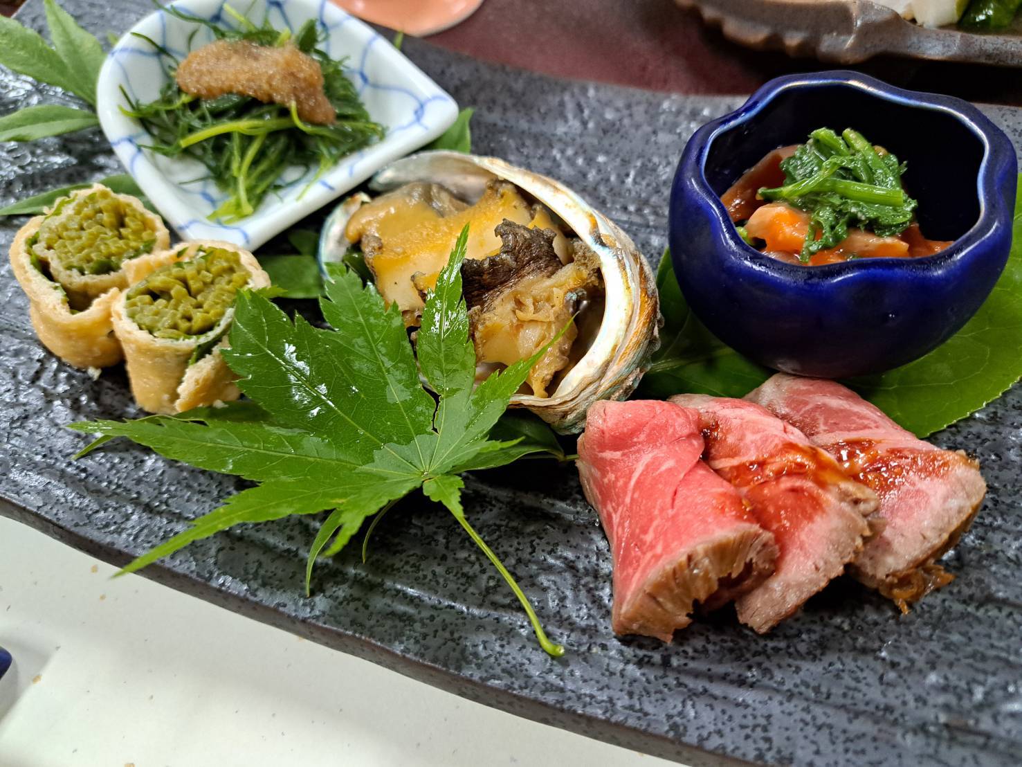 【一泊夕食のみプラン】〜源泉かけ流しの貸し切り温泉＆季節ごとの創作料理を堪能〜