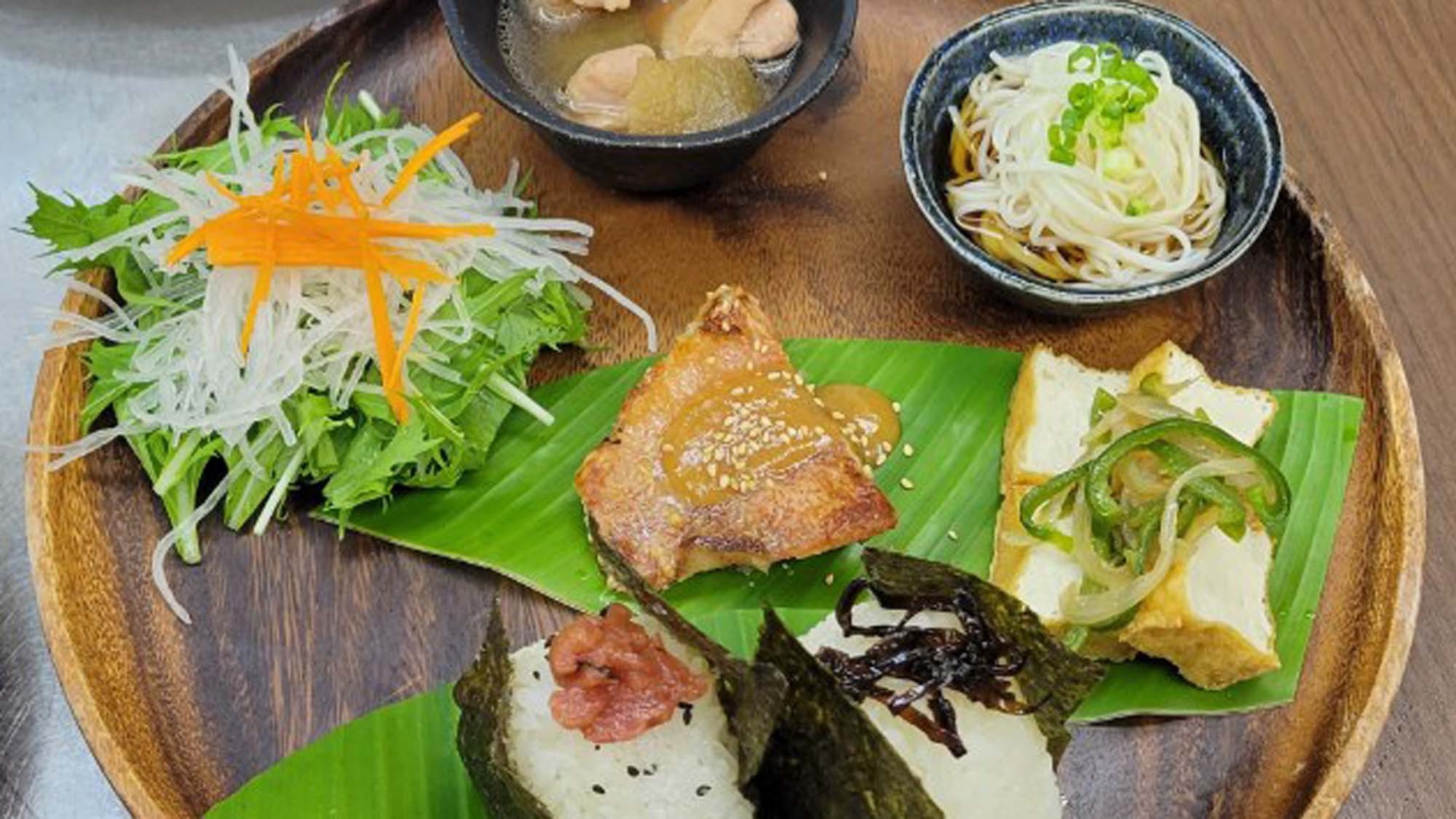 【マリンアクティビティ付】最新チューブ2点選び放題のお得な「Aプラン」【朝食付】