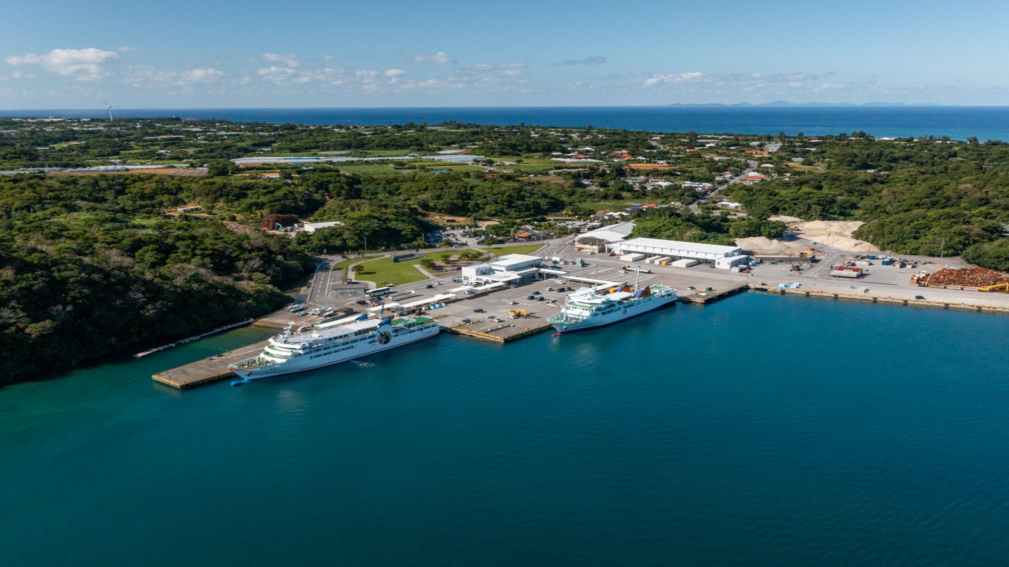 【運天港】当館から車で約8分