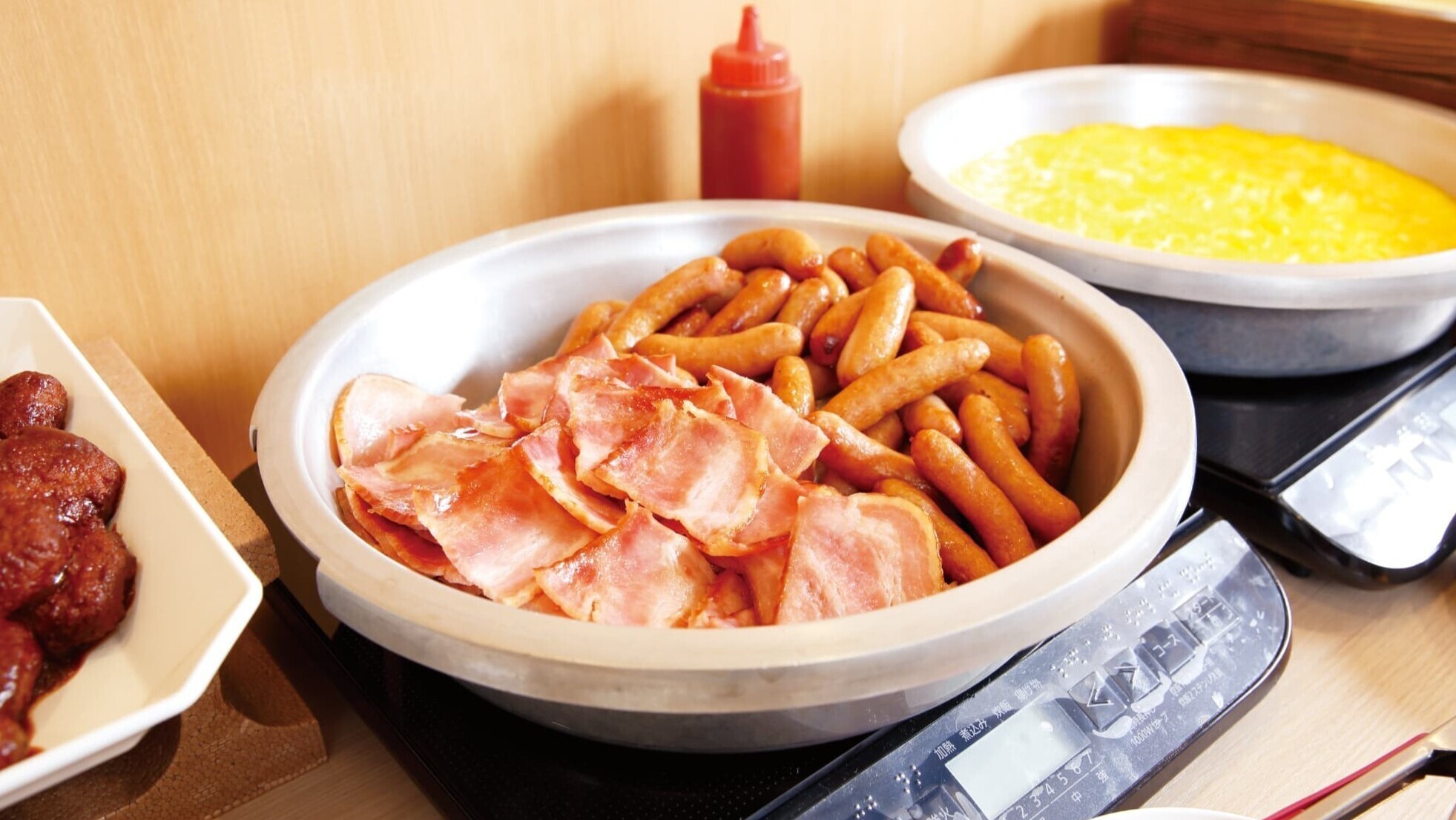 朝食バイキング　一例