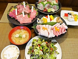 鳥取ブランド肉（牛、豚、鶏）の贅沢食べ比べフルコースディナー　(2025年4月〜)