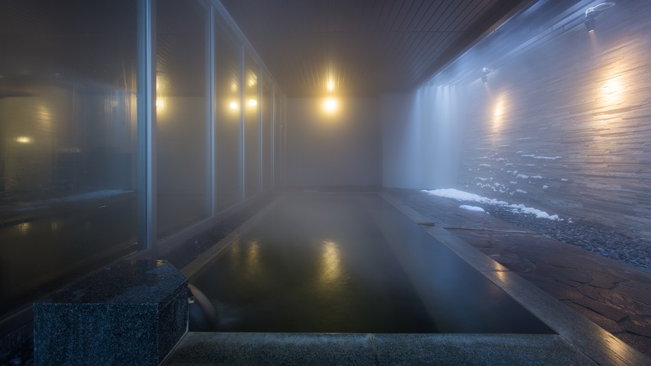 100％天然温泉　露天風呂