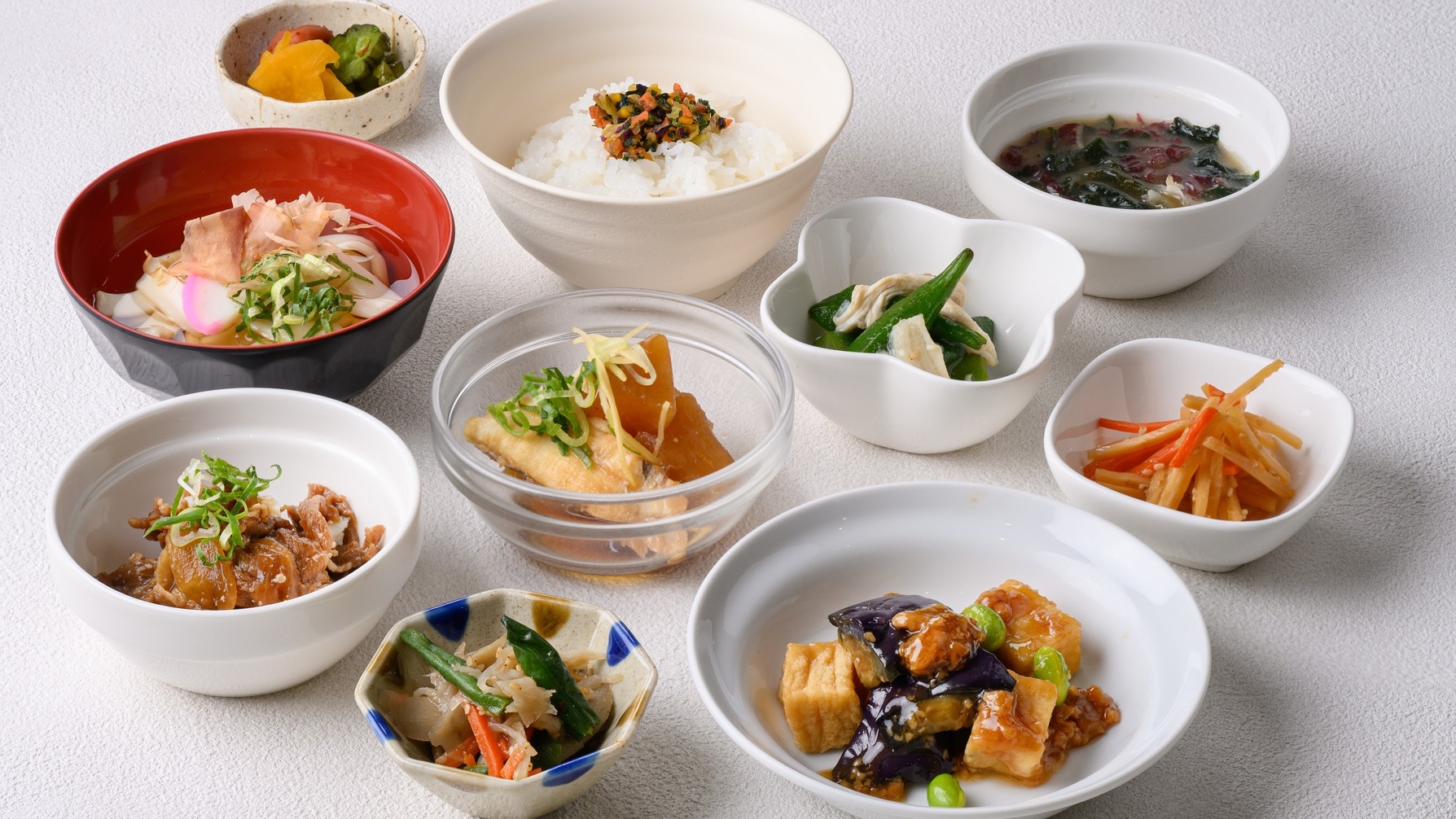  【スタンダード◆朝食付】フォースルーム◆ご当地グルメを楽しめるビュッフェ朝食◆駐車場無料◆◆