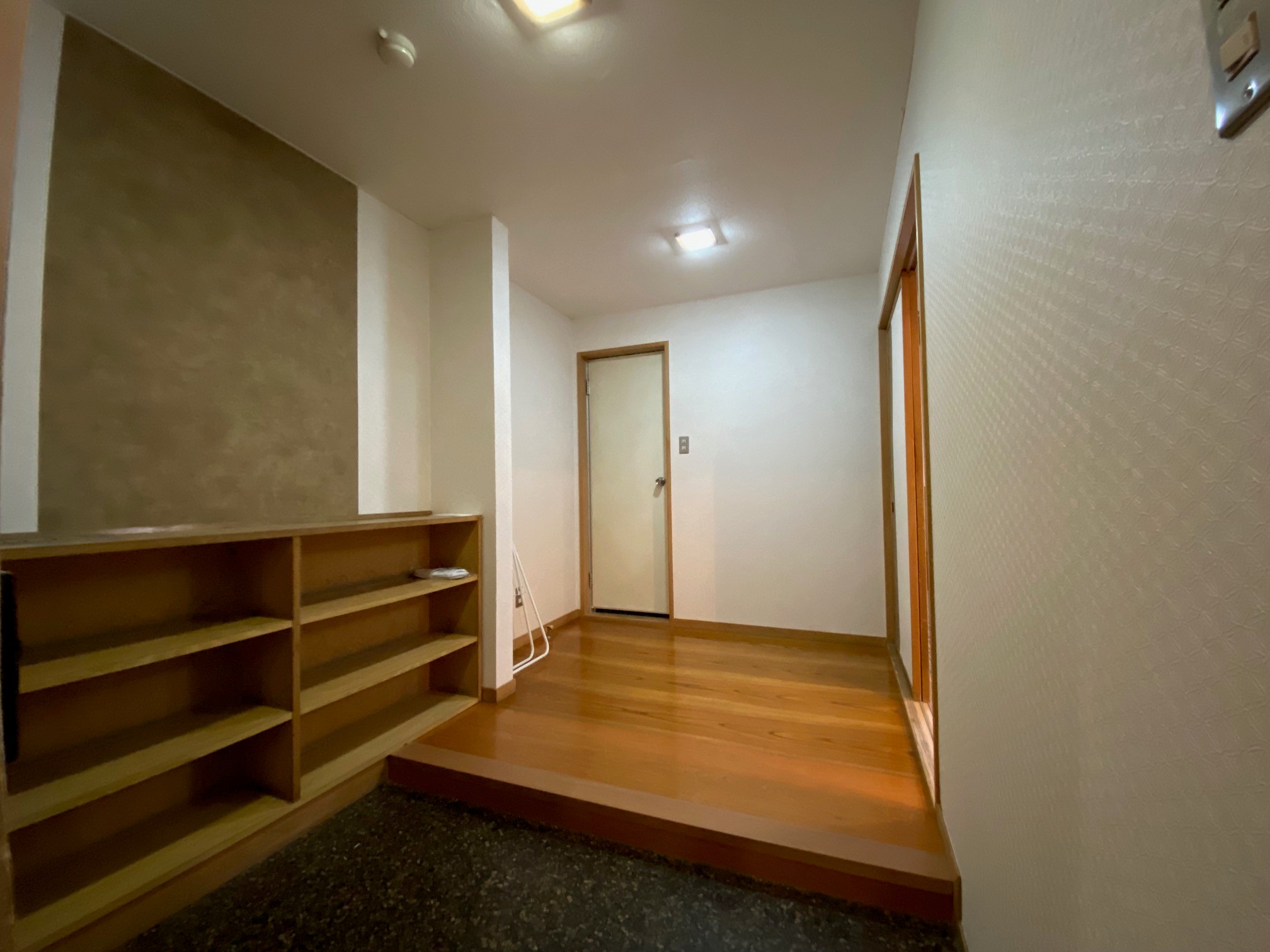 和洋室（大）前室