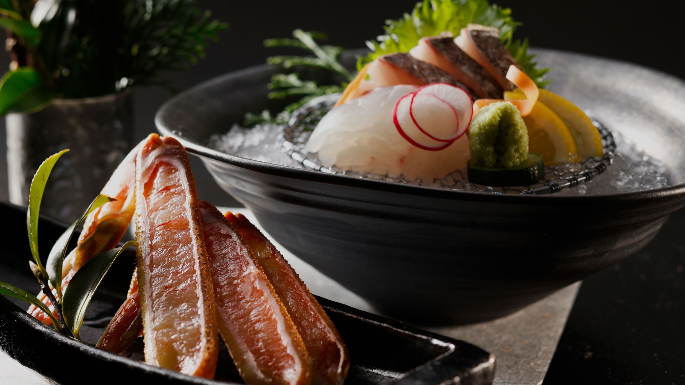 《はなれ櫂｜開業十周年記念｜蟹食べ納め 》蟹と黒毛和牛の美食会席＋地酒一献＆特別価格【104E6】