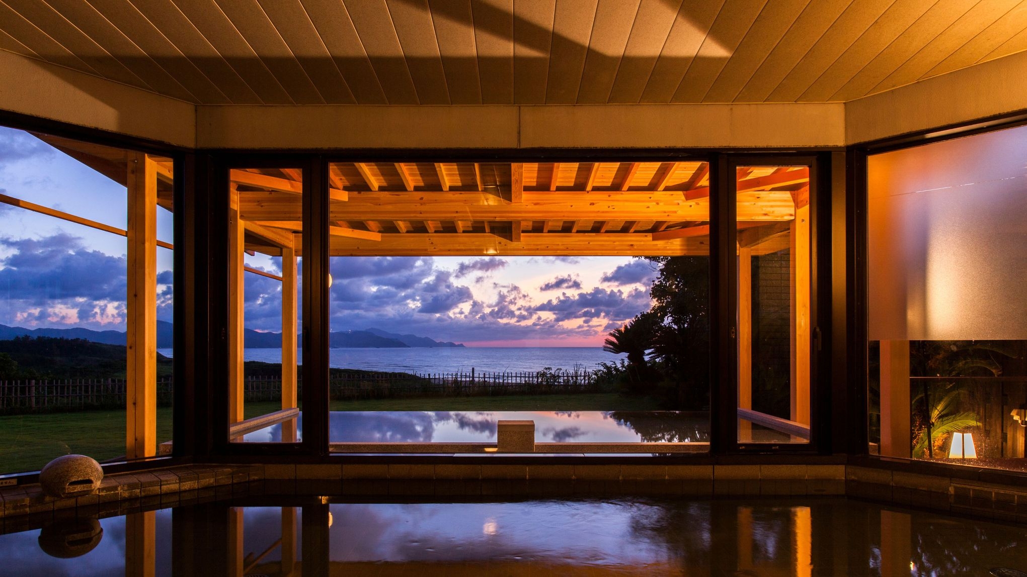 【さき楽90｜-選ばれ続ける冬の定番-】蟹と黒毛和牛を愉しむ、至高の美食会席【90E6】