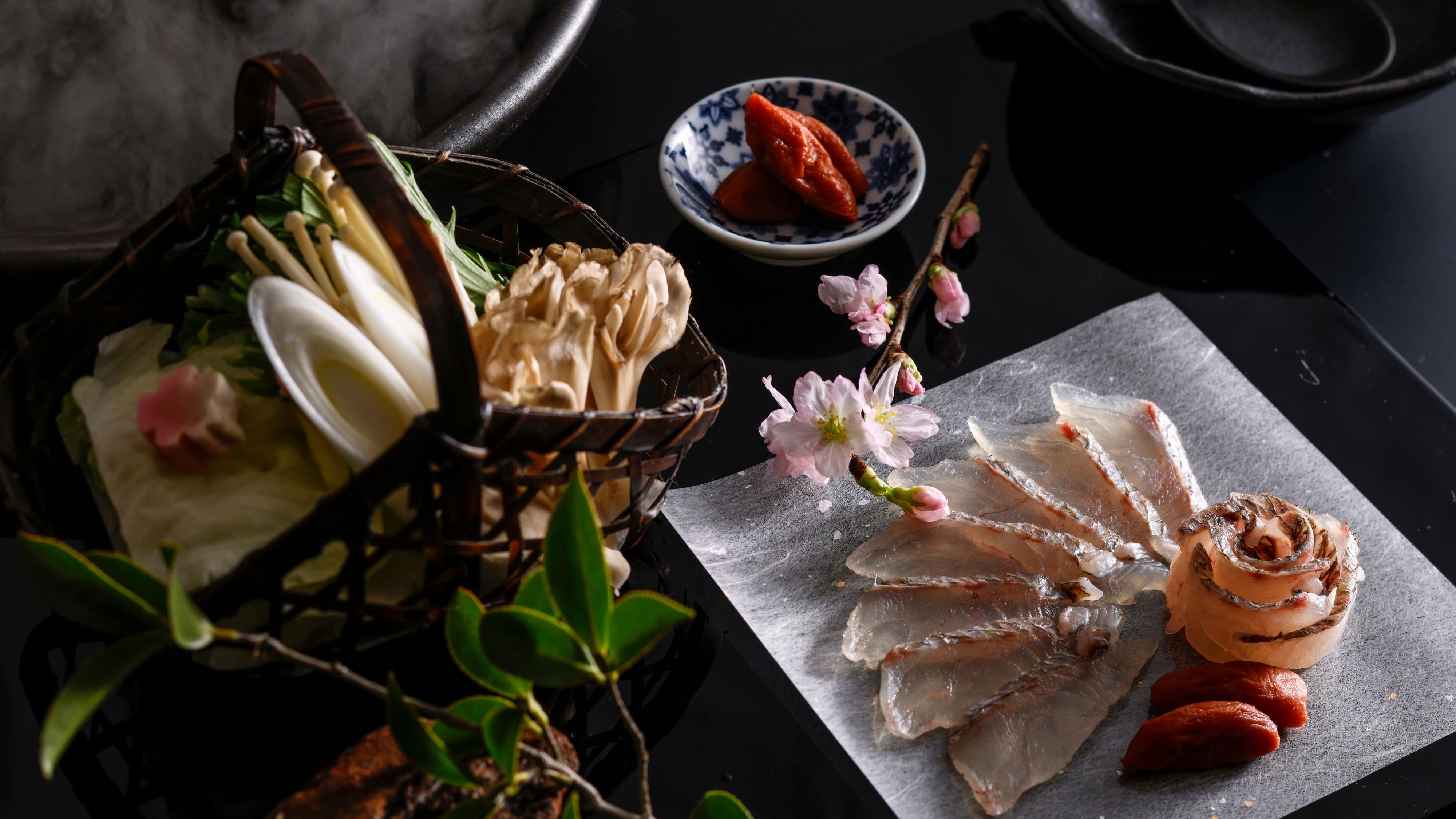 【春の献立一例】鯛しゃぶ。春の息吹を、黄金の出汁にくぐらせて。