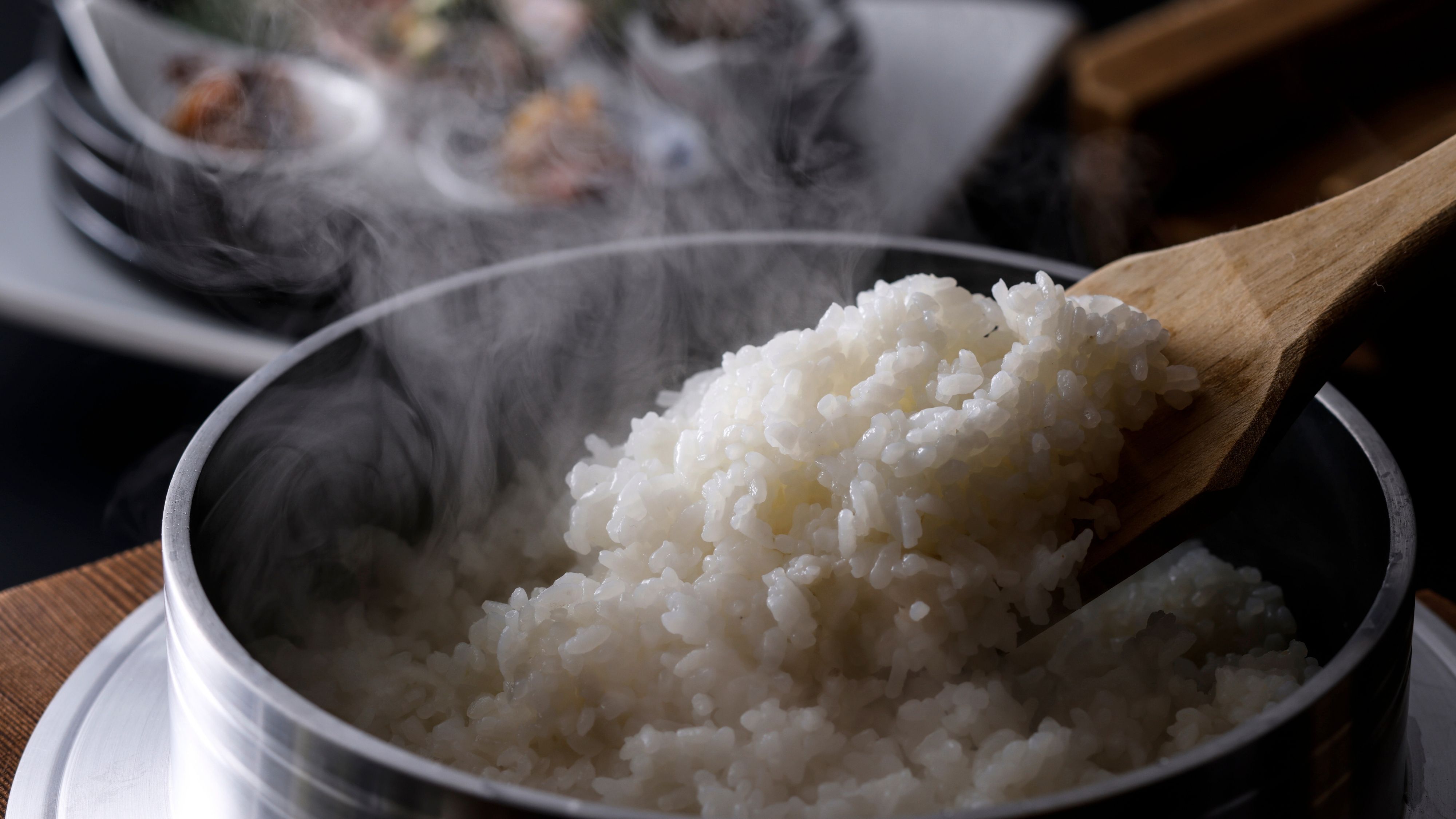 【料理｜朝食】 丹後コシヒカリの釜炊き御飯