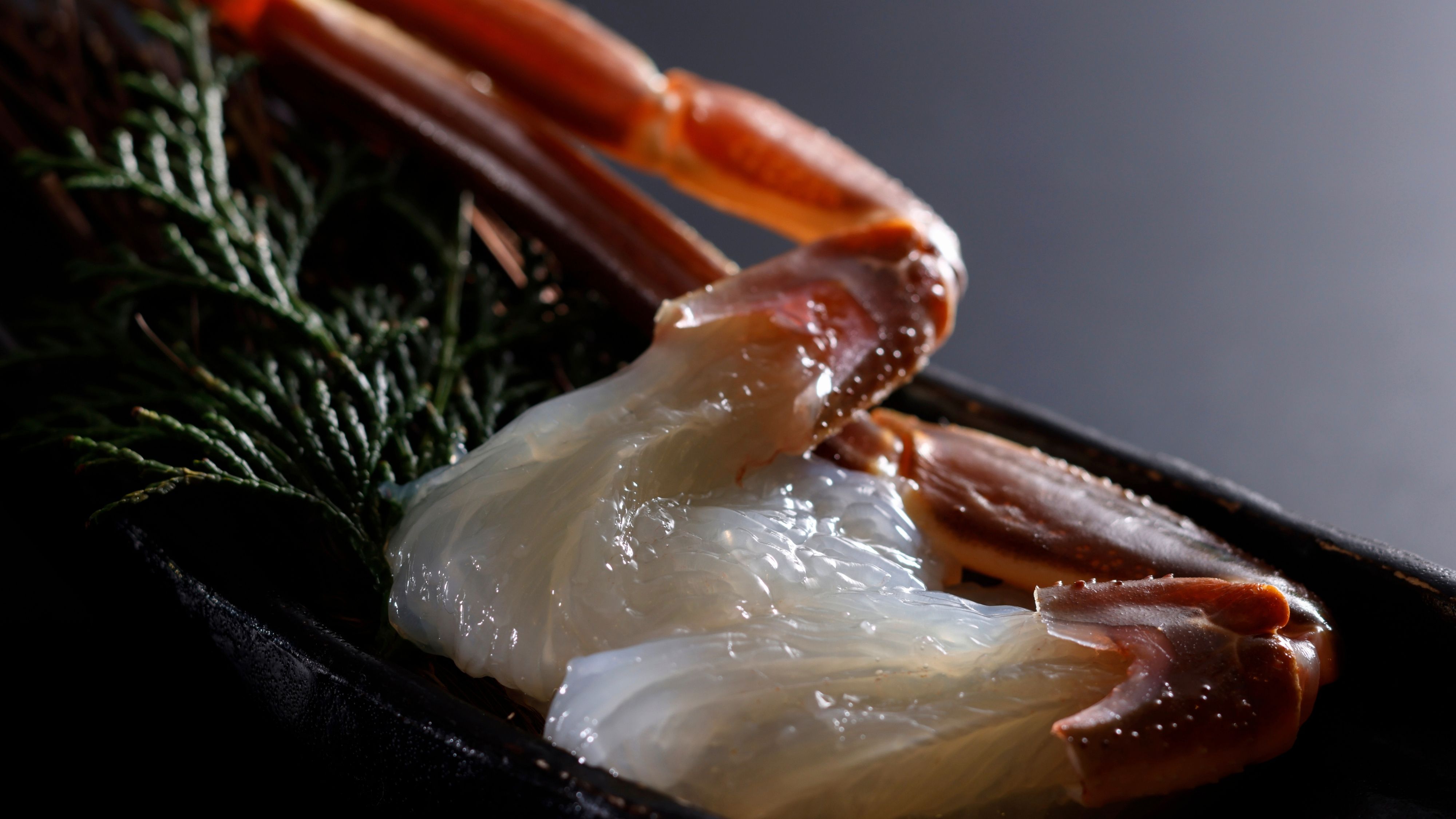 【冬の献立一例】活蟹の蟹刺し