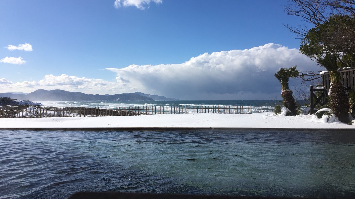 【大浴場】＜海側＞インフィニティ露天風呂　男女入替制