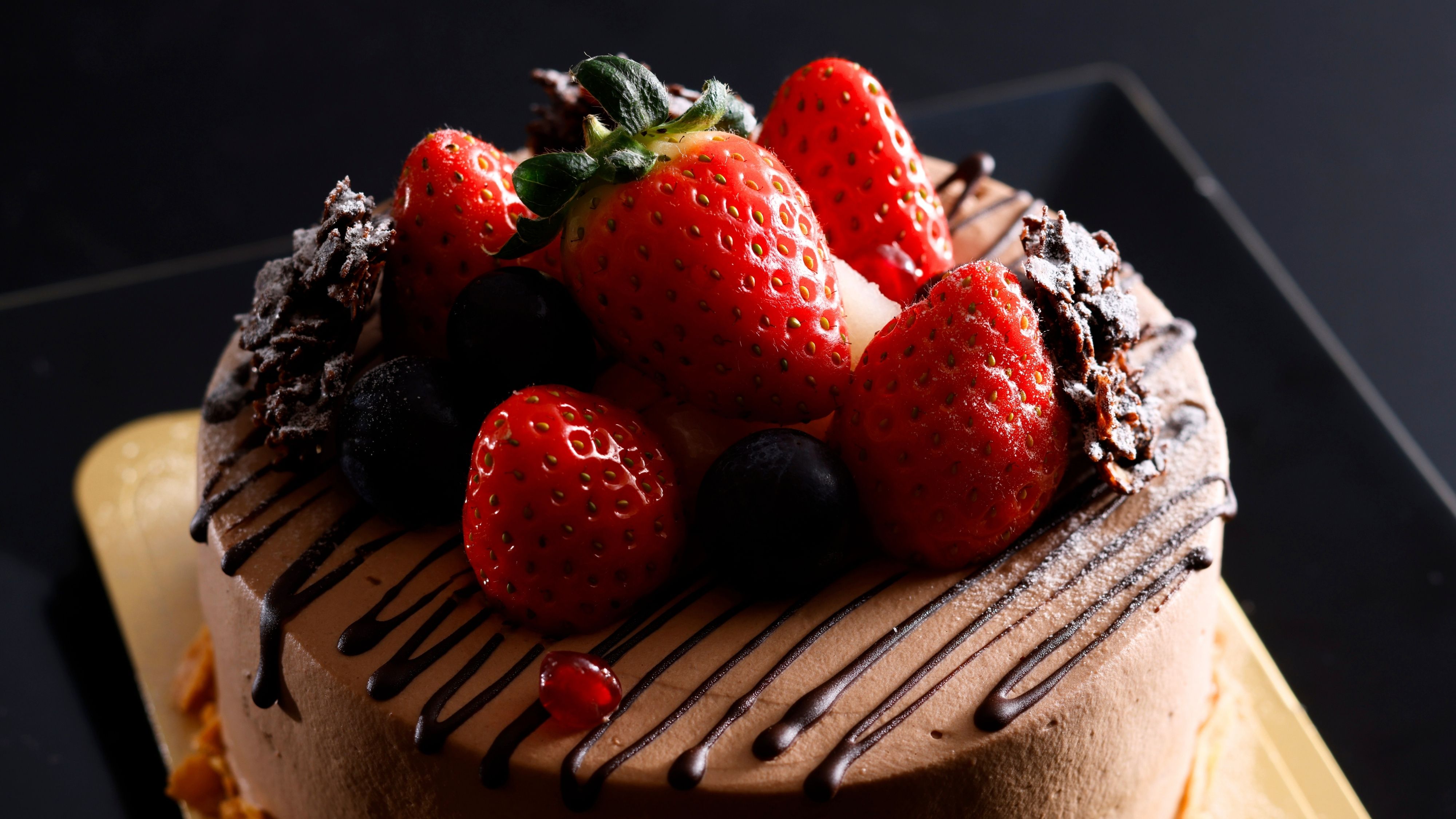 【別注】記念日のお祝いにチョコデコレーションケーキをご用意