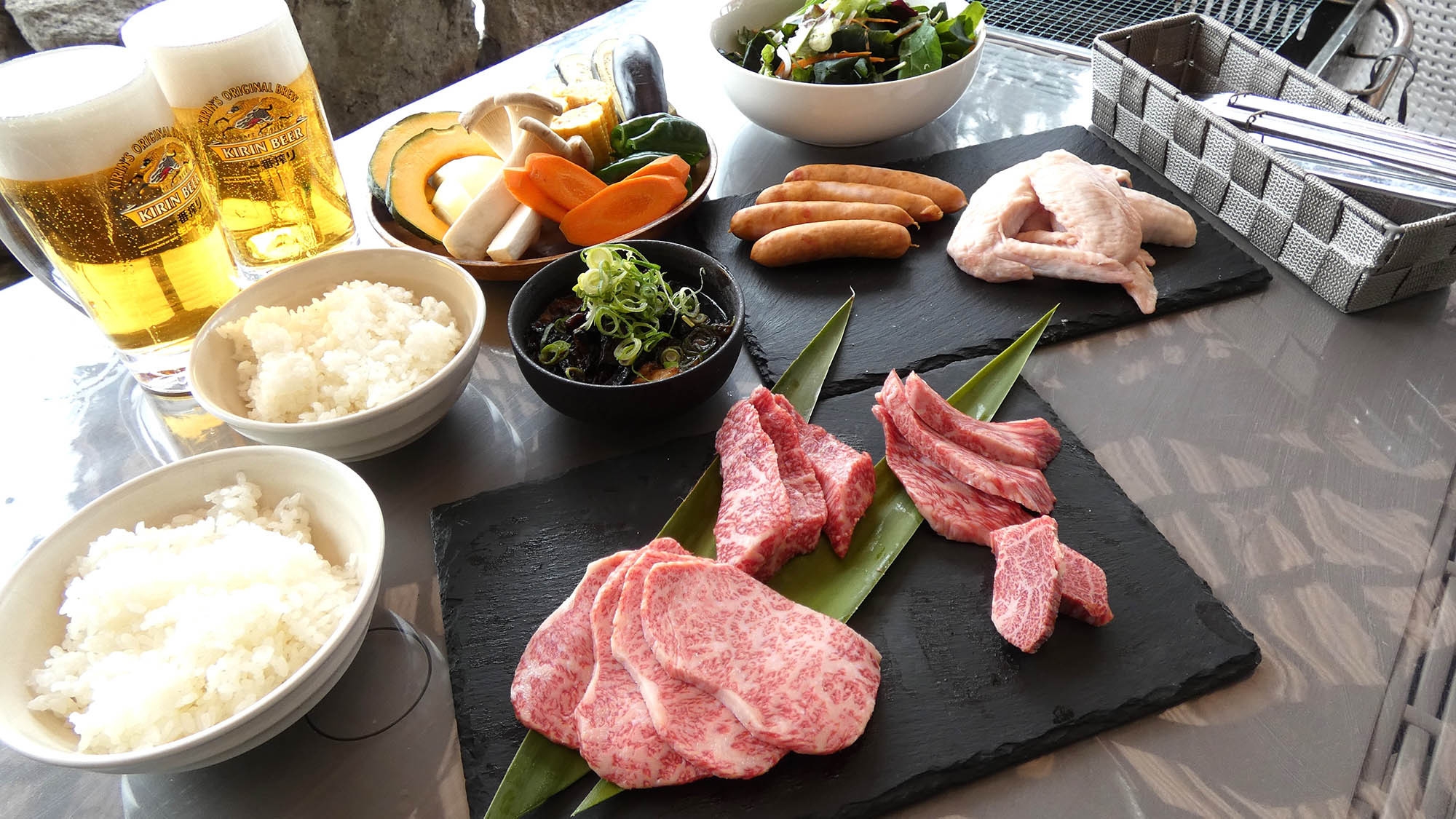 【2食付／BBQまたは溶岩焼（国産牛）】国産牛の旨味をお好みのスタイルで楽しもう！朝食無料サービス♪