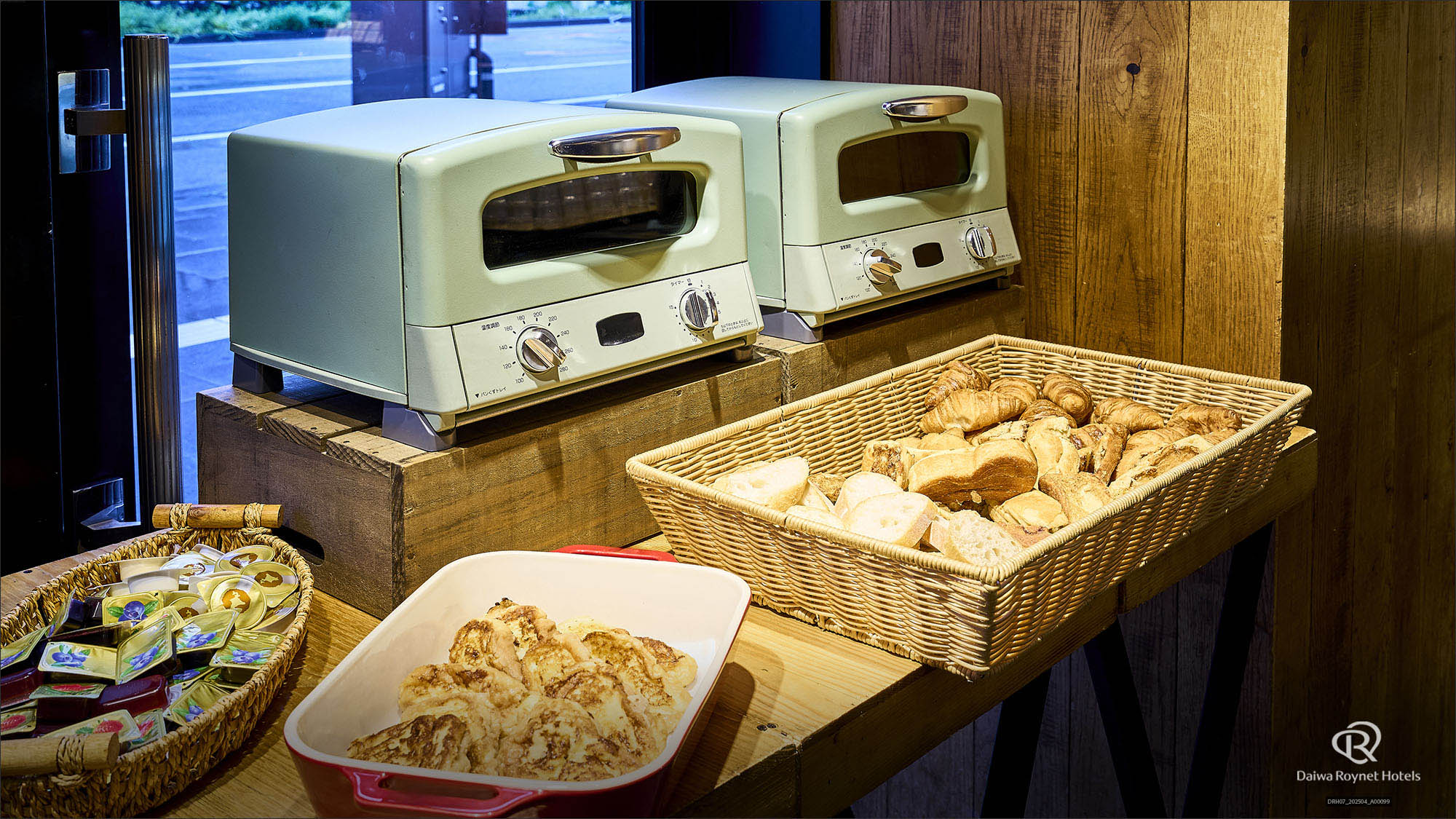 朝食バイキング一例