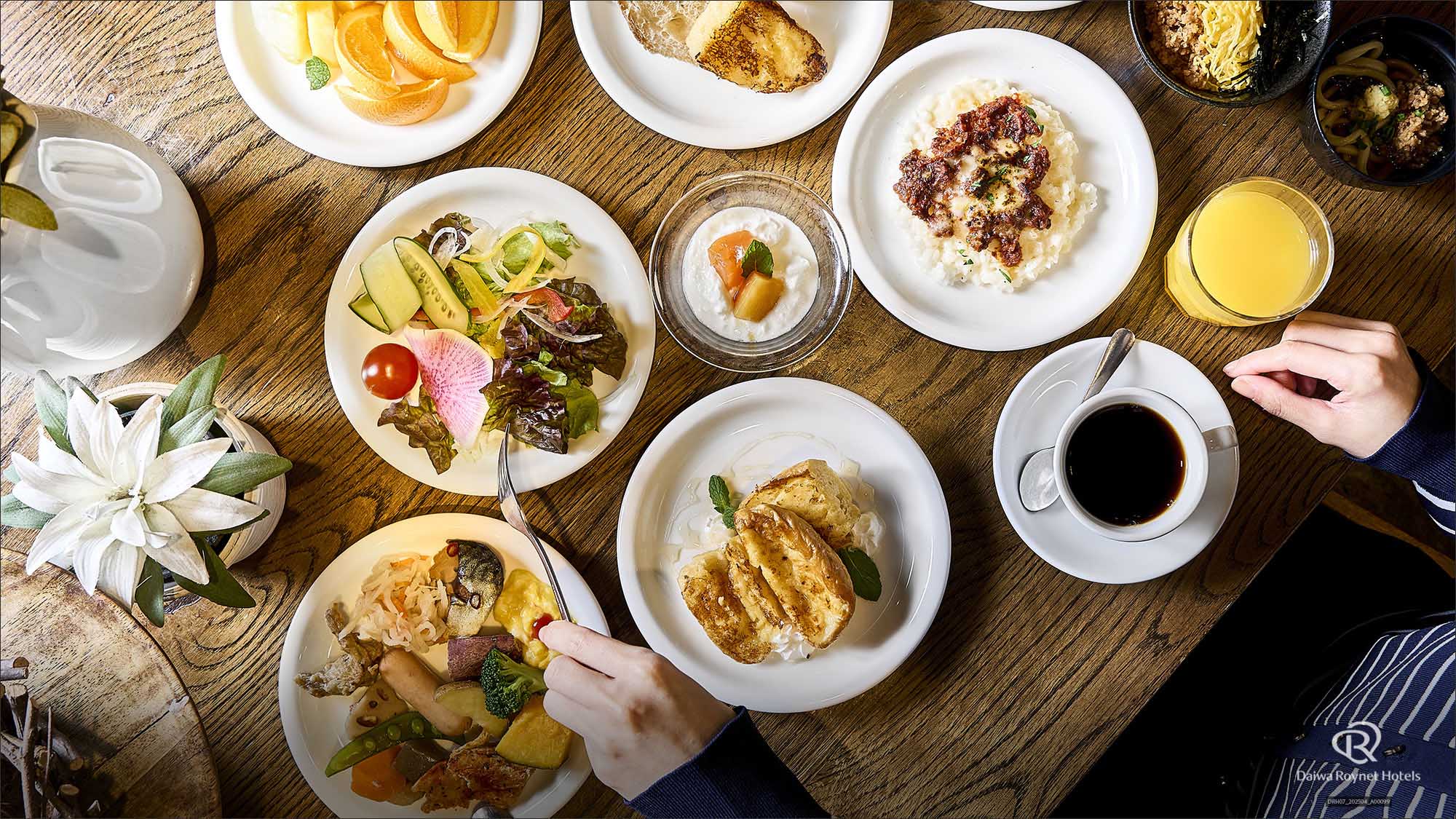 朝食バイキング一例