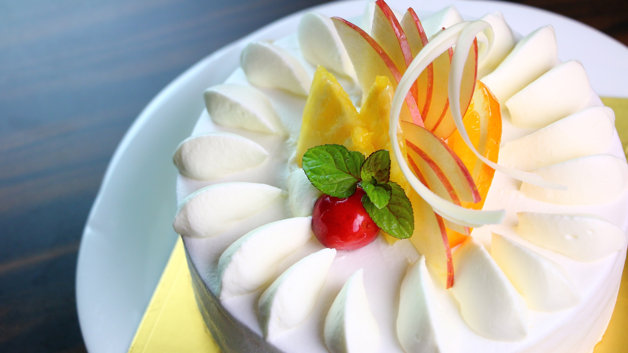 【記念日】ホールケーキでお祝い♪食前酒サービス【1泊2食】