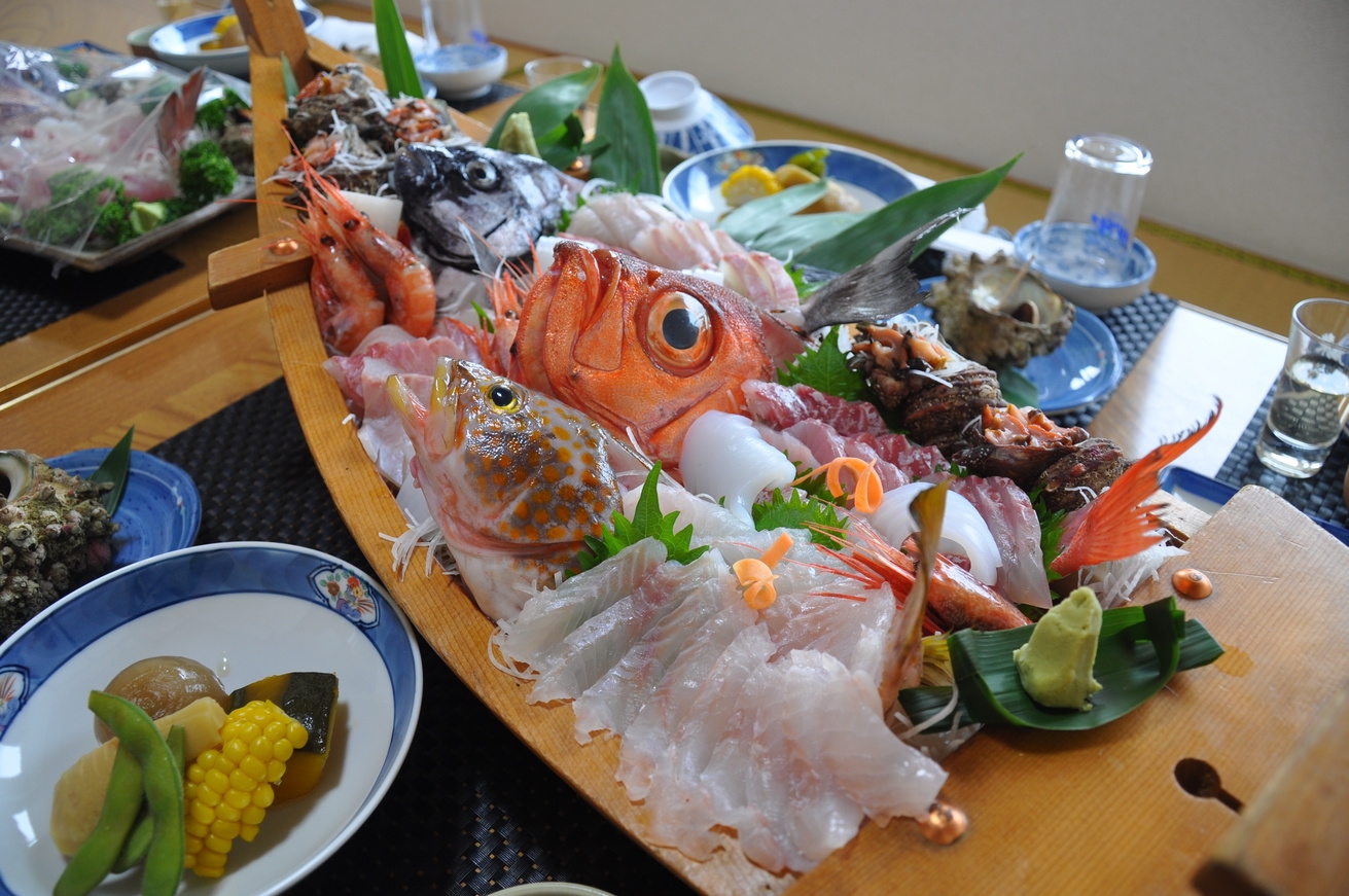 【１泊夕食付・朝食無し】朝寝坊　田舎でのんびり！温泉満喫！！板長おまかせプラン 
