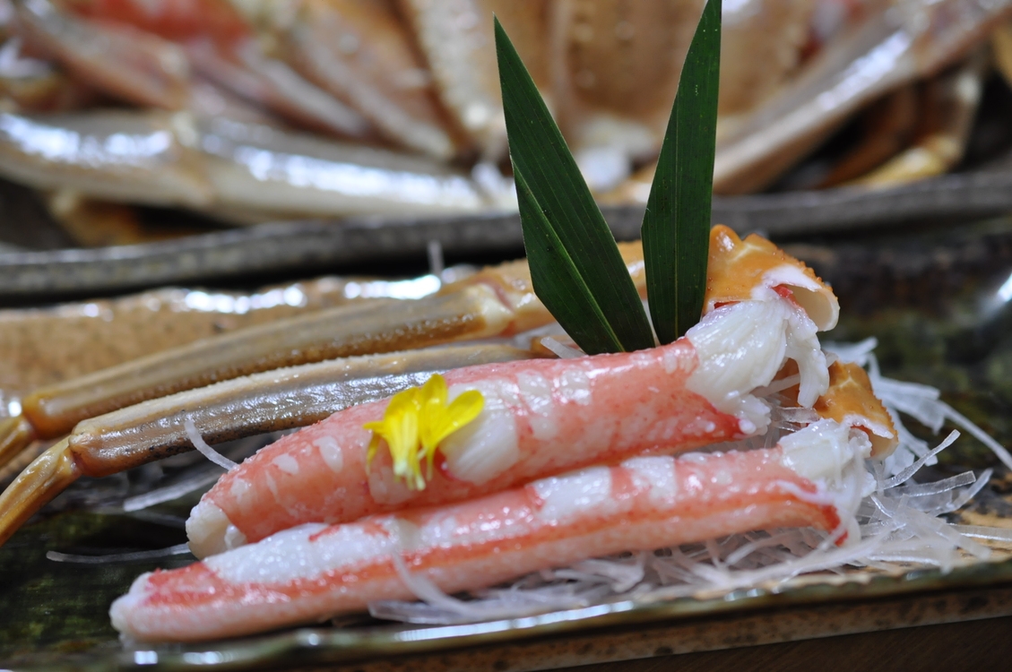 竹コース【蟹２杯＋船盛＋カニ天２本付】あれもこれも少しずつ味わえる！御宿矢吉蟹鍋プラン