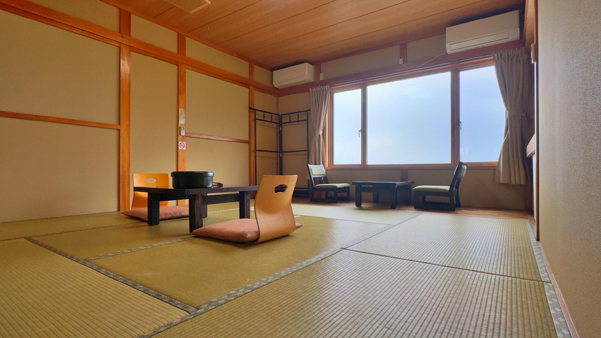 【本館】和洋室｜和室10畳＋寝室｜絶景オーシャンビュー