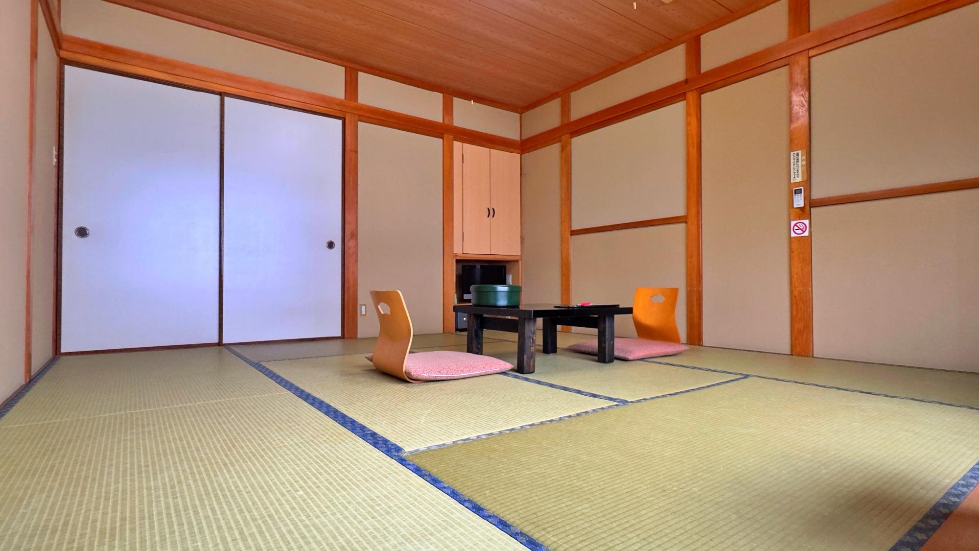 【本館】和洋室｜和室10畳＋寝室｜絶景オーシャンビュー