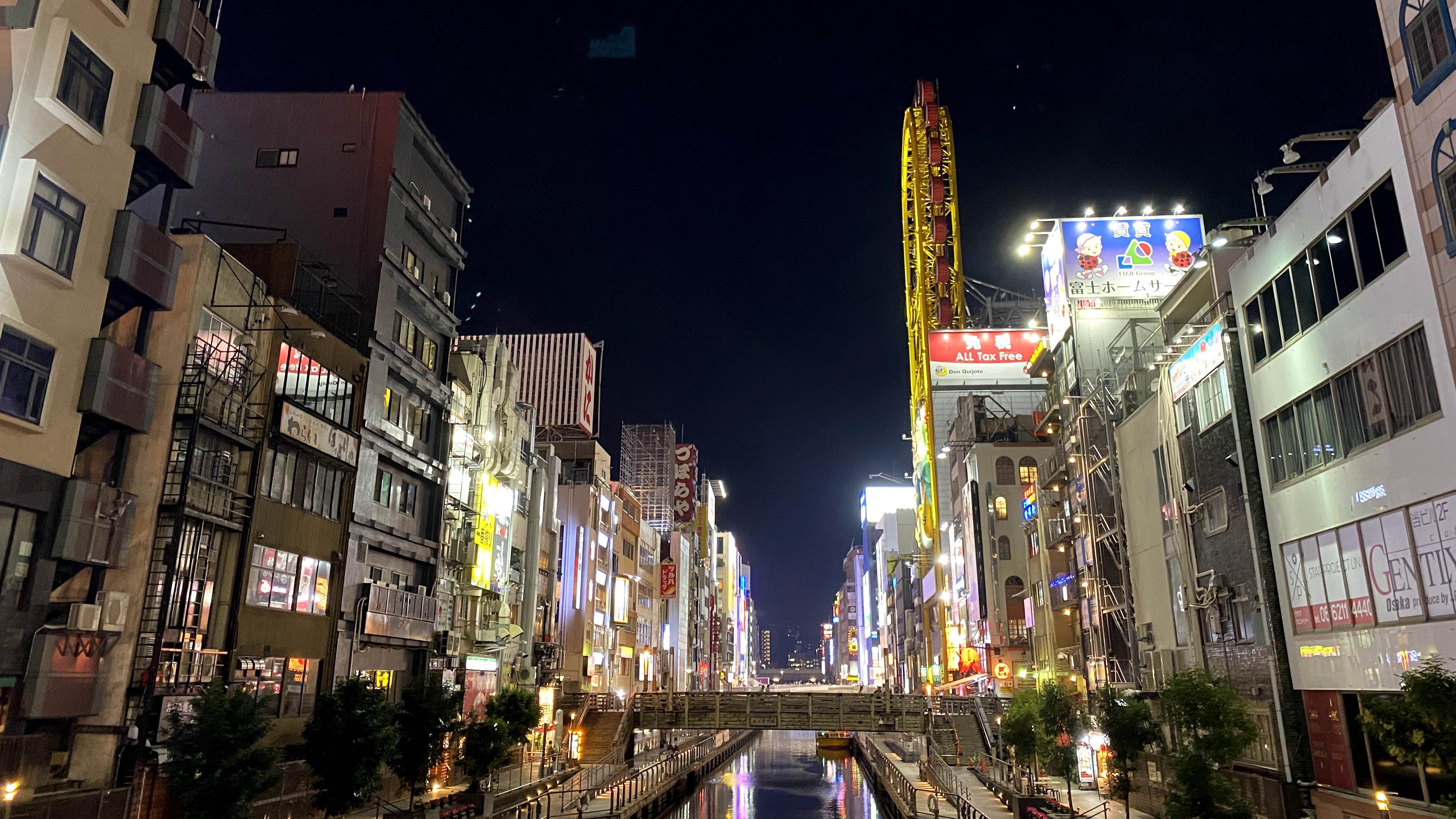 夜の道頓堀川