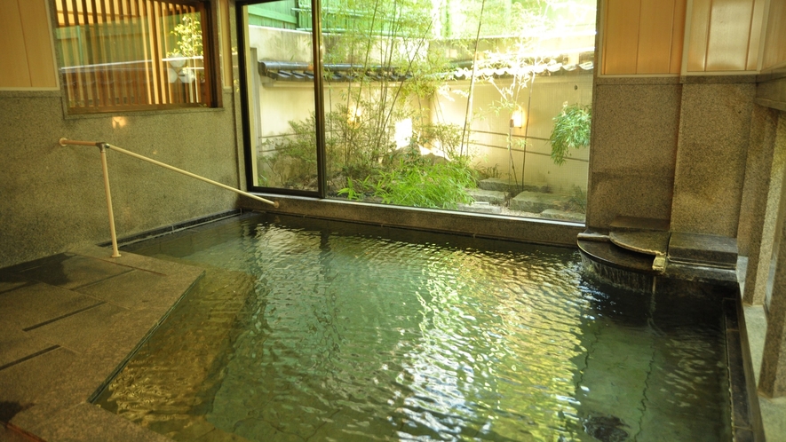 *【大浴場／笑湯】湯田川温泉は庄内三名湯のひとつ。トロトロの泉質でお肌ツルツル♪