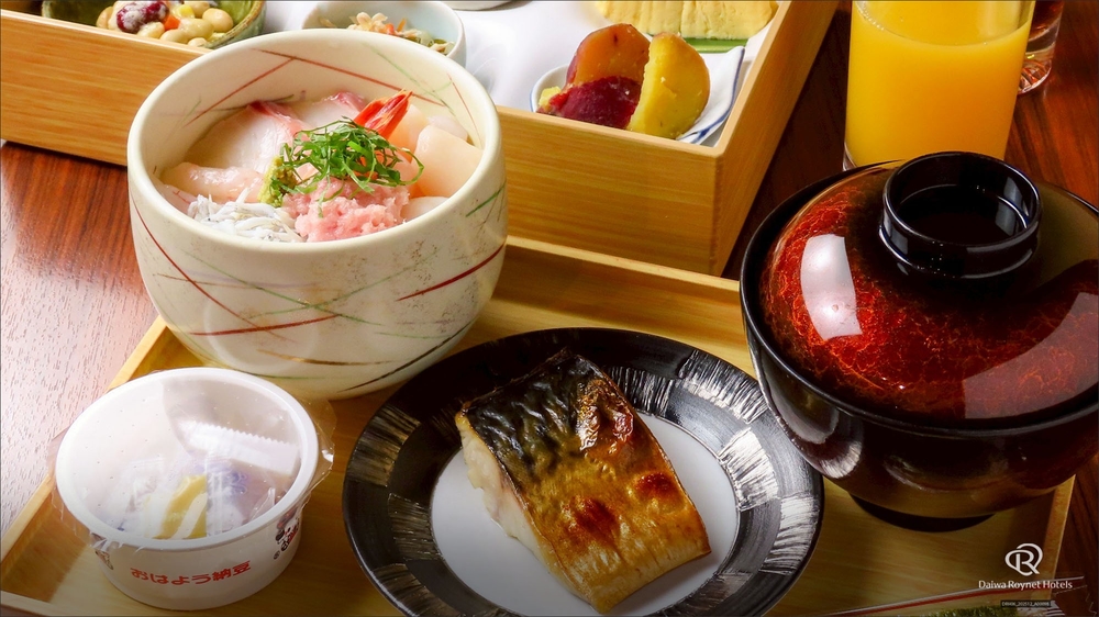 ダイワロイネットホテル松山 朝食 吉長の和御膳と海鮮丼
