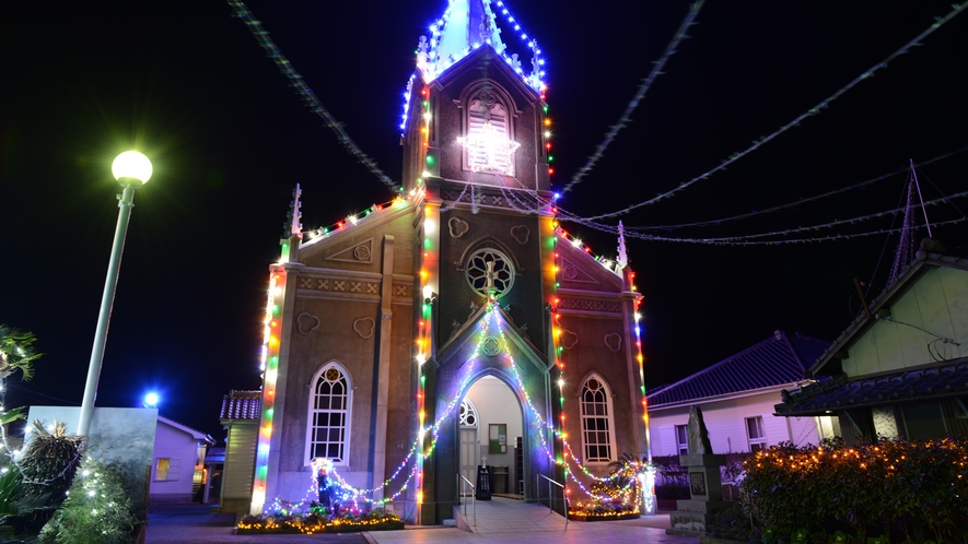 *【周辺】崎津教会堂。クリスマスシーズンはイルミネーションで観光客を楽しませてくれます。