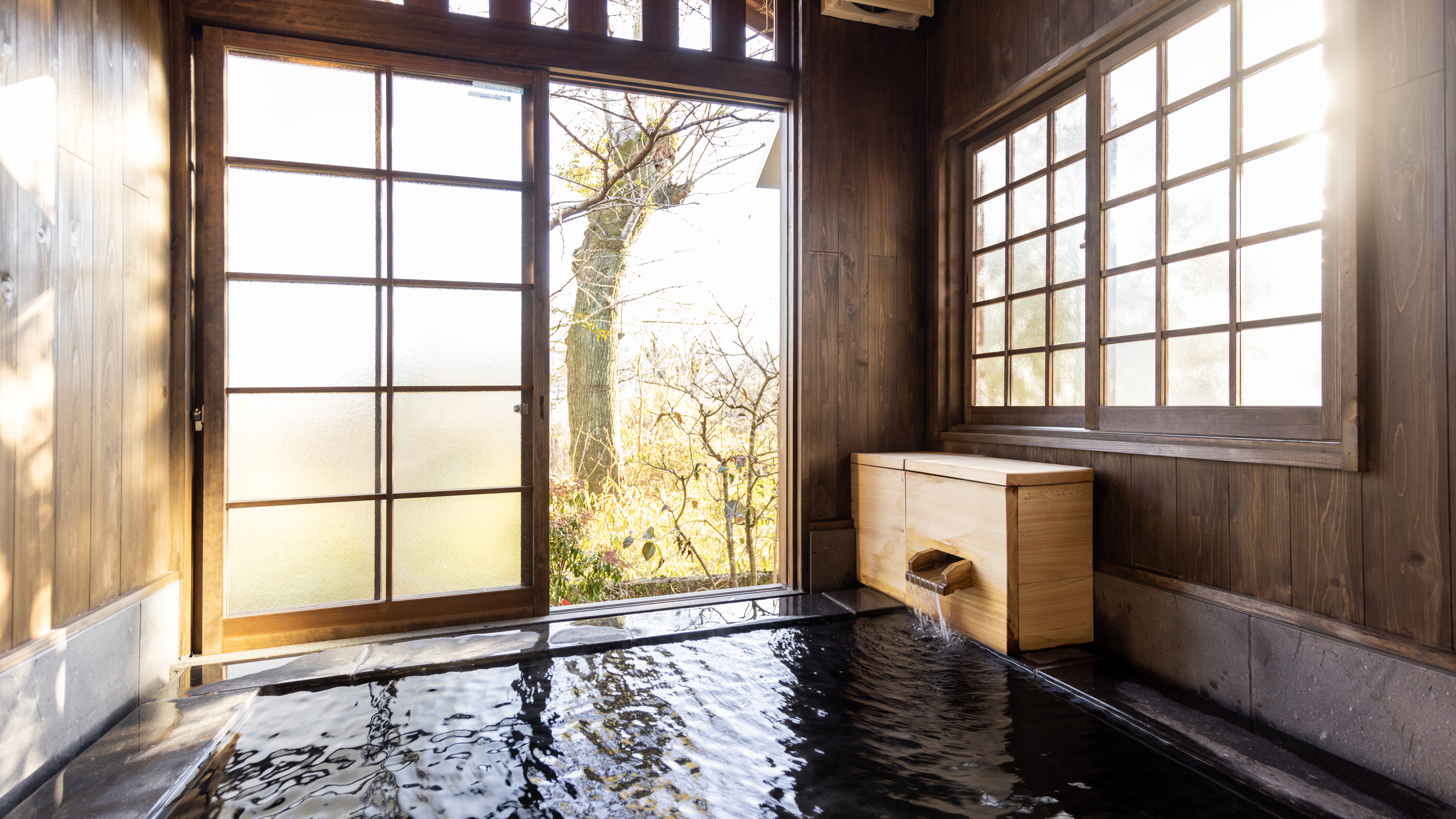 離れ 侘助-WABISUKE-内湯