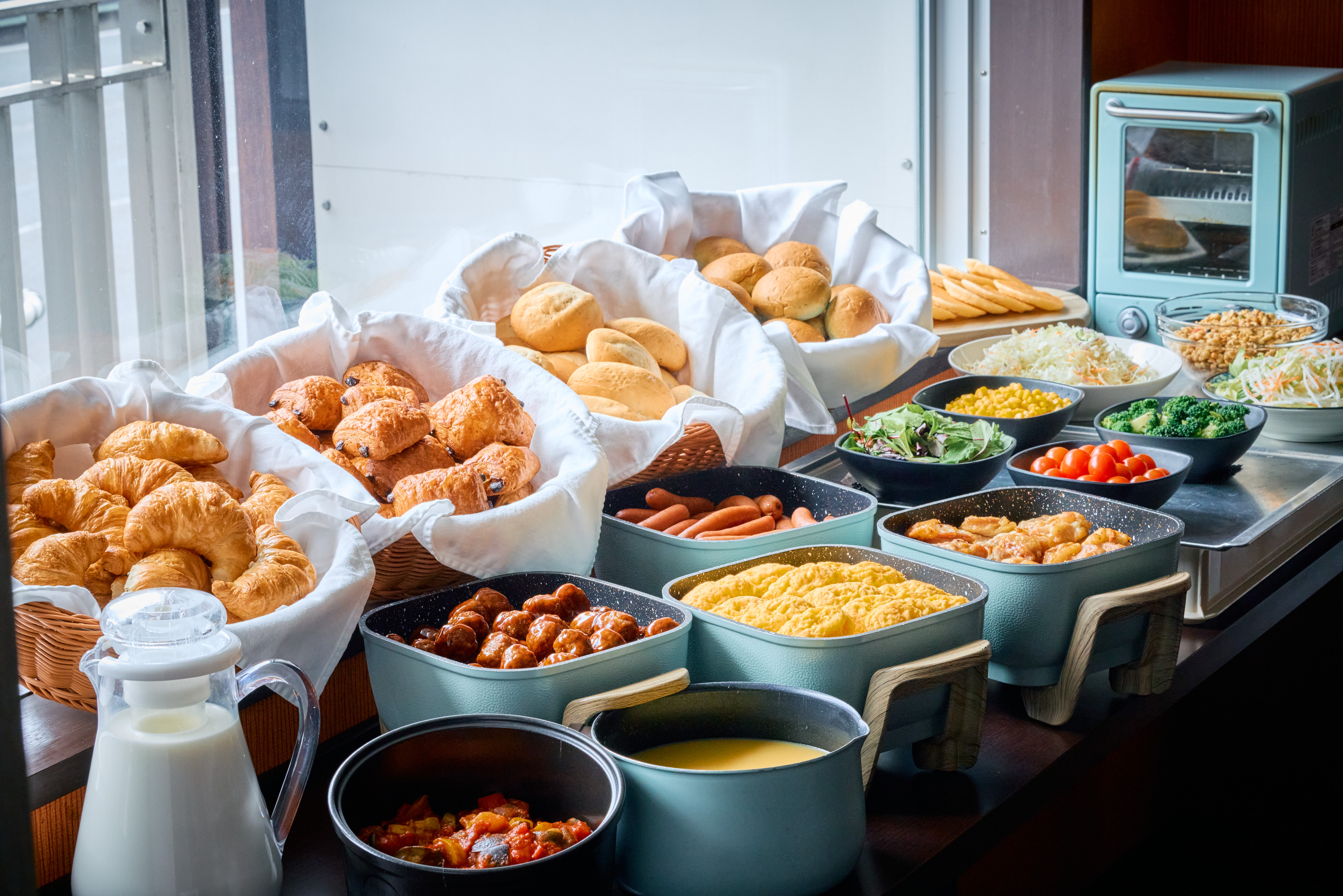 朝食バイキング
