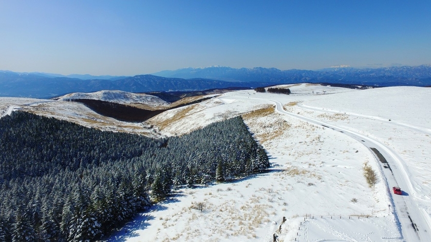 ★冬のビーナスライン。一部通行止めはありますが、車山高原スキー場までは通行可能。