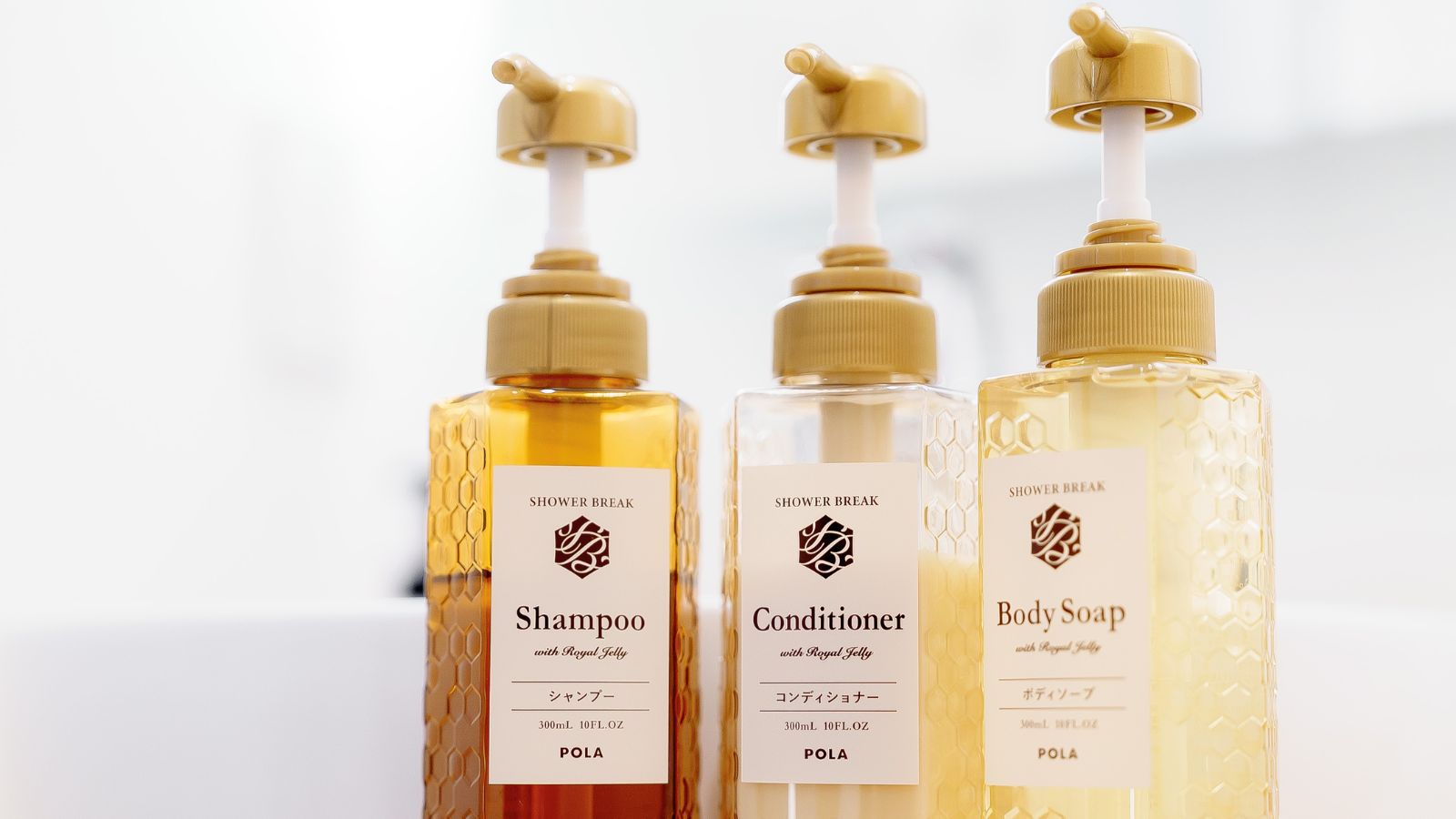 ＰＯＬＡ「SHOWER BREAK」ロイヤルゼリー配合で優しい洗いあがり。