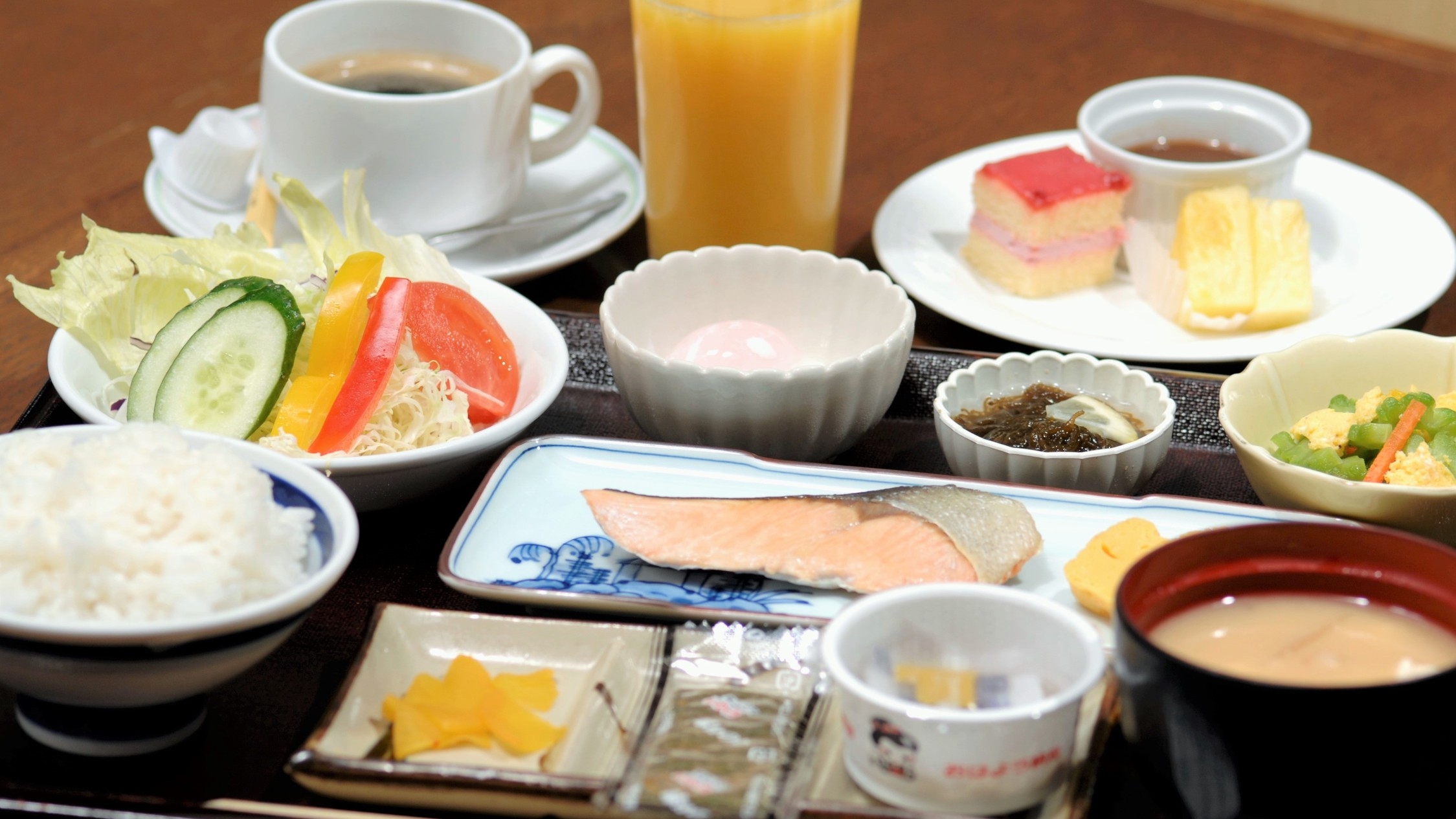 スマイル バリューステイプラン♪波の上ビーチから徒歩7分♪（朝食付）