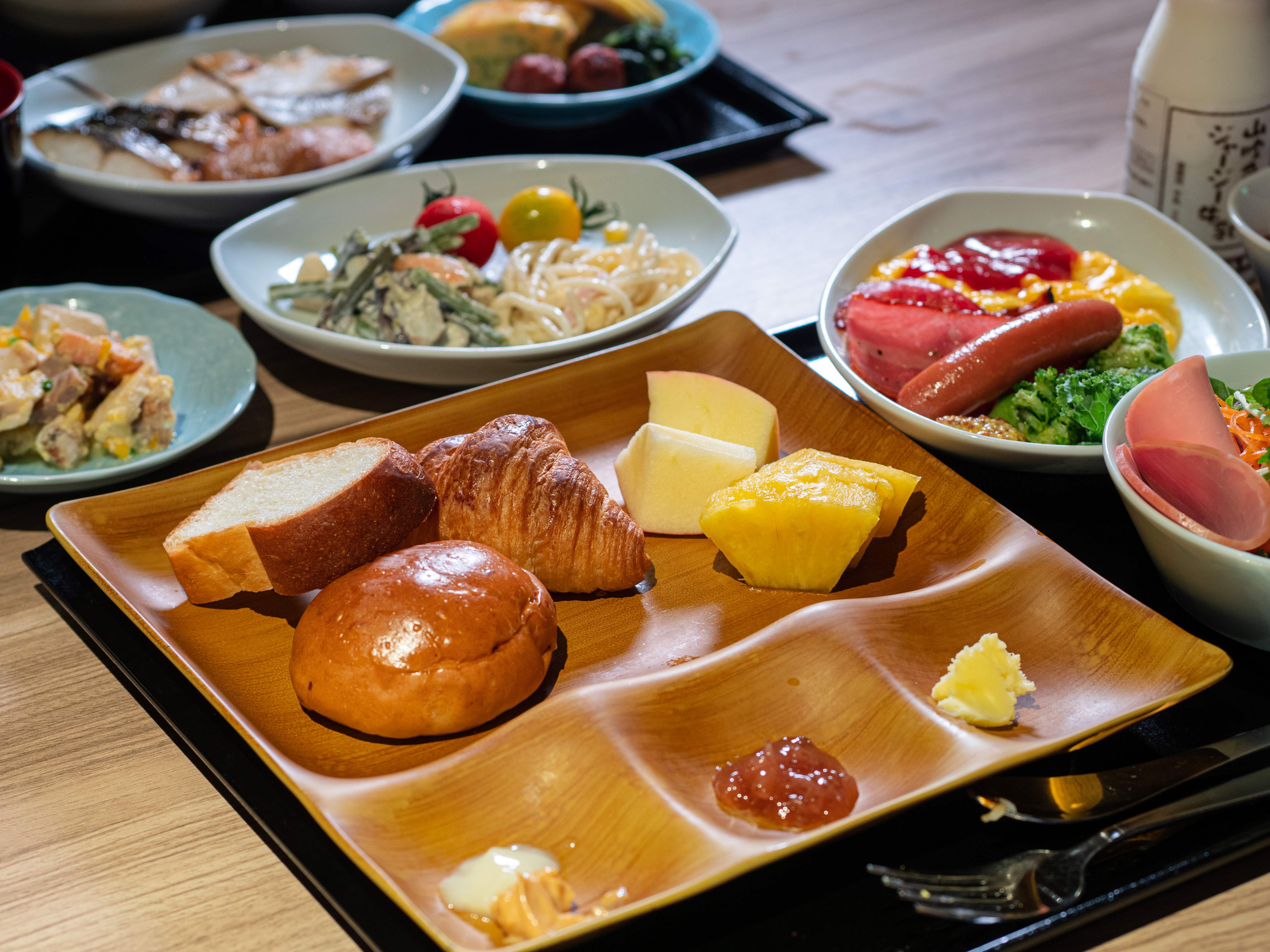 朝食　湯峡の響き優彩