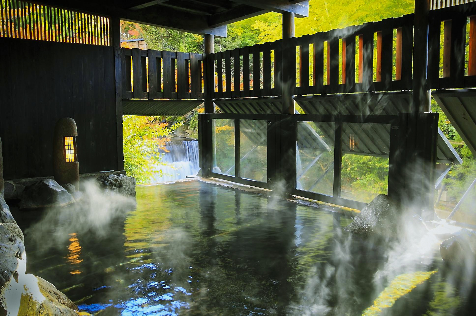 湯峡の響き　優彩　渓流の湯