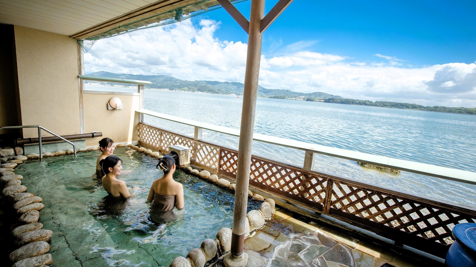 露天風呂からの絶景ビュー