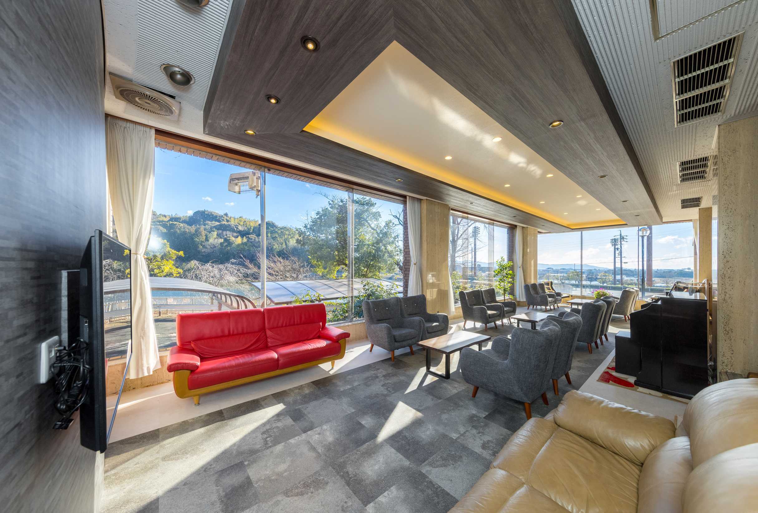 ◆【直前割】大型車、大型バス駐車無料！アクセス便利な郊外型ホテル。ビジネス、観光の拠点に♪【素泊り】