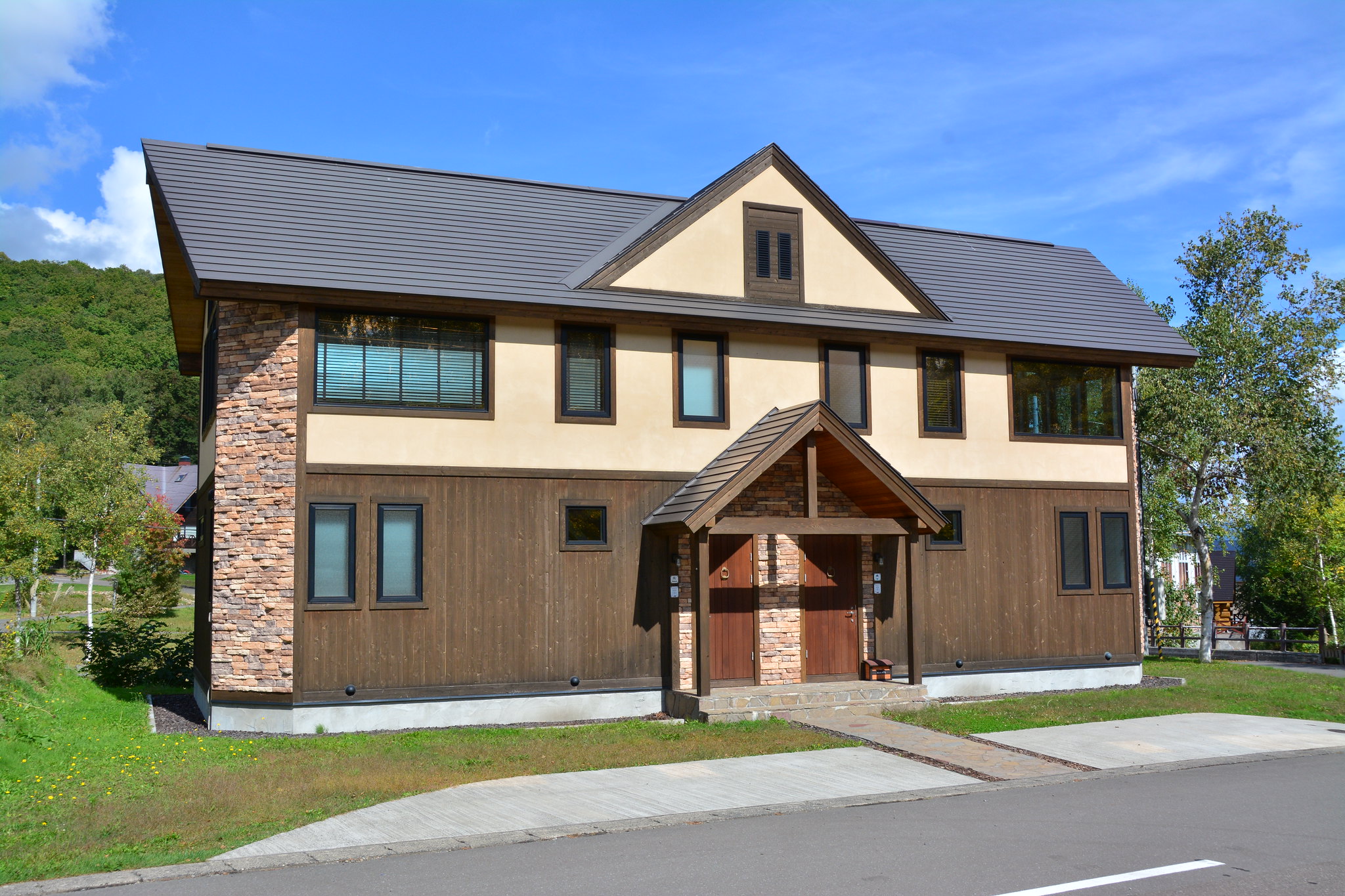 リゾート感あふれる外観