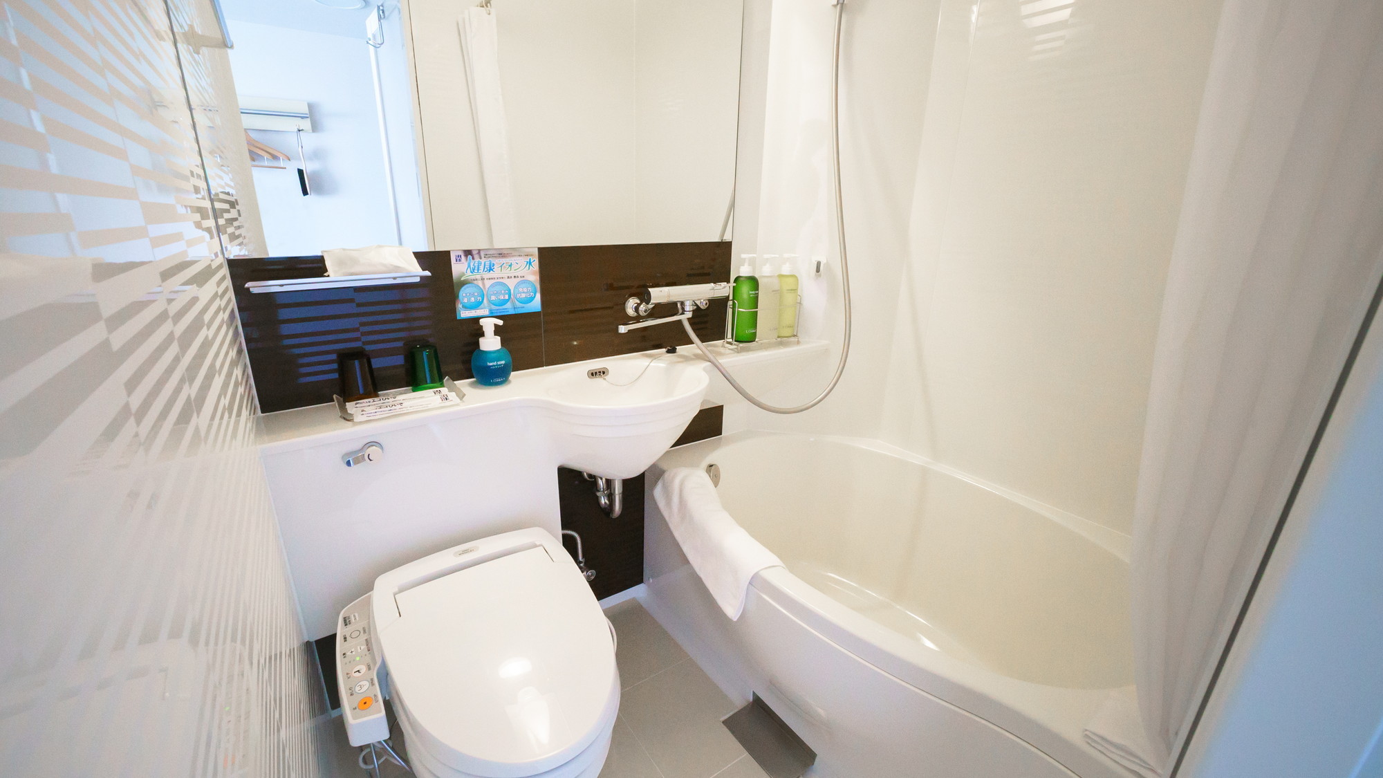 全室にユニットバス完備