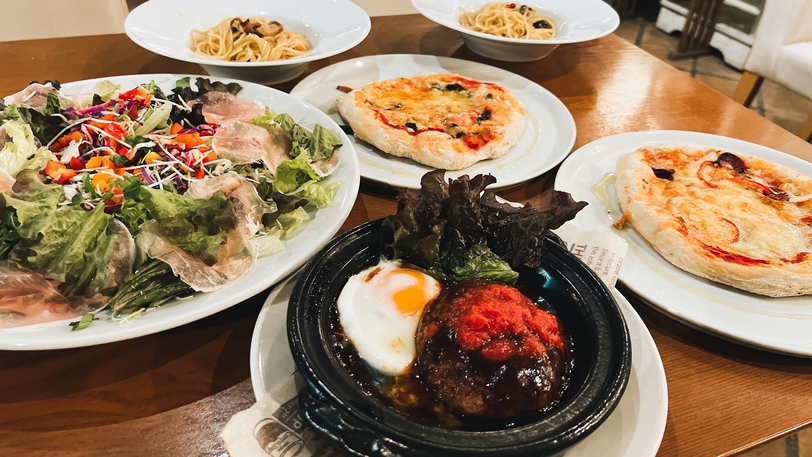 ＼直前割／【貸別荘・2食付・ペット歓迎】最大1100円引！隣接カフェでカジュアルイタリアン＆タルト！