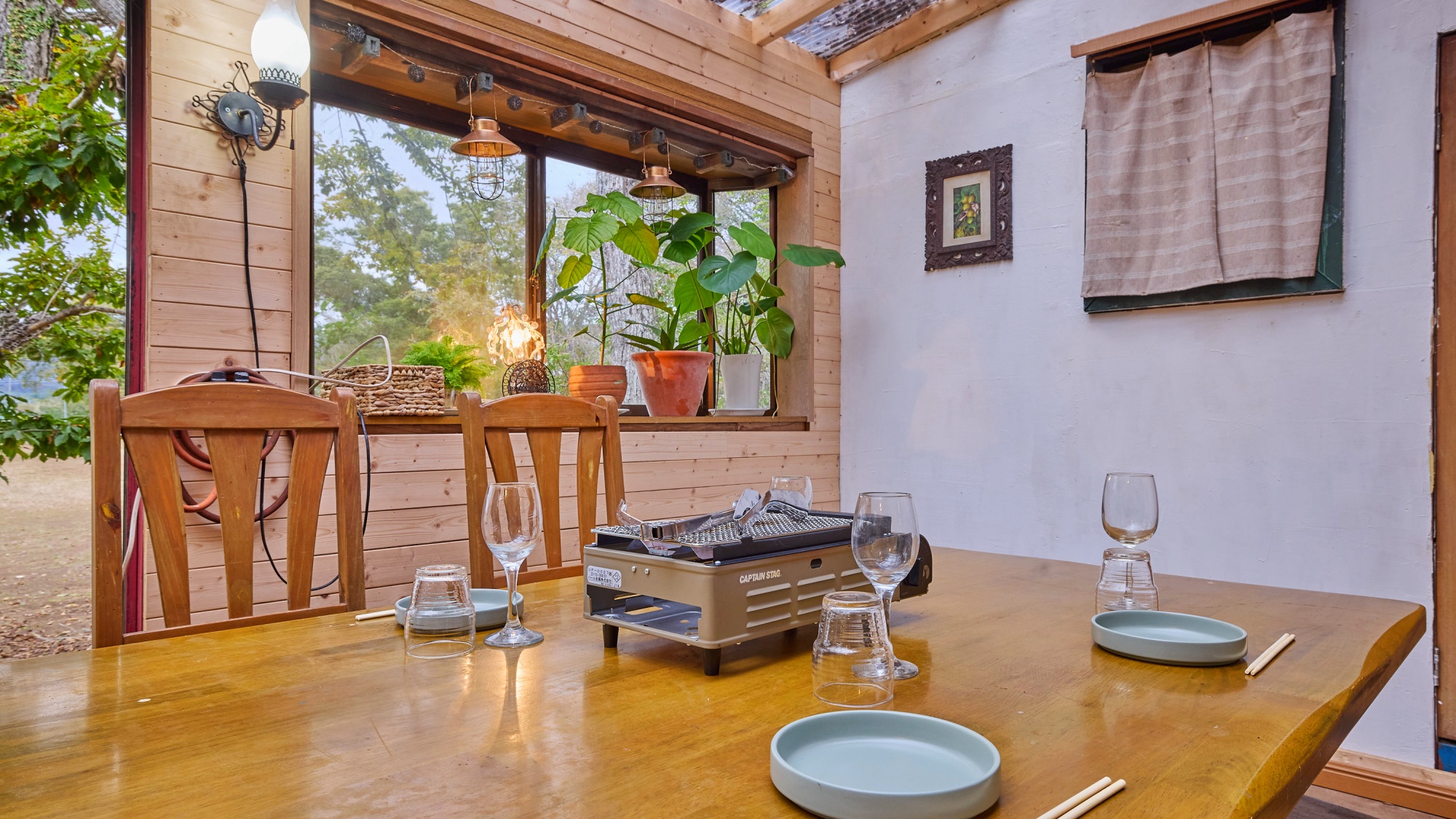 *屋内BBQ／貸別荘すぐ横のスペースで、天候に左右されることなくBBQをお楽しみいただけます