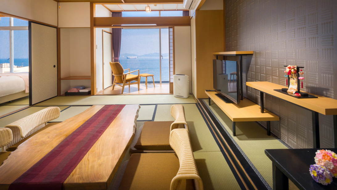 【３室限定　和モダン　デラックス】和室と海を臨むツインベッド