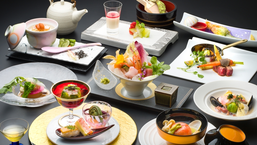 【人気NO１　スタンダード】「美白」「美景」「美食」！女性が主人公の宿「花かざし」で過ごす温泉旅行