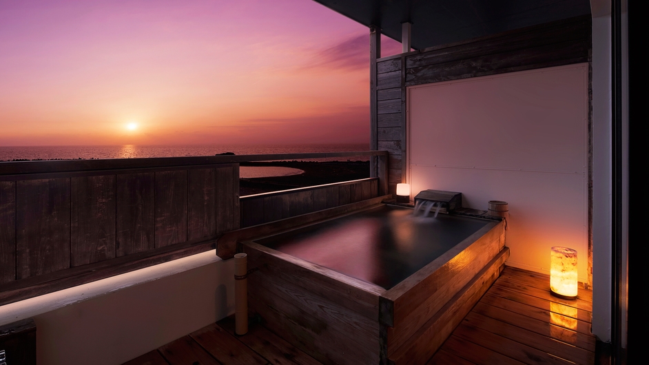 【連泊優待-1泊につき約10％割引】海鮮料理〜アワビ・舟盛〜夕日と海が見える露天風呂付き客室