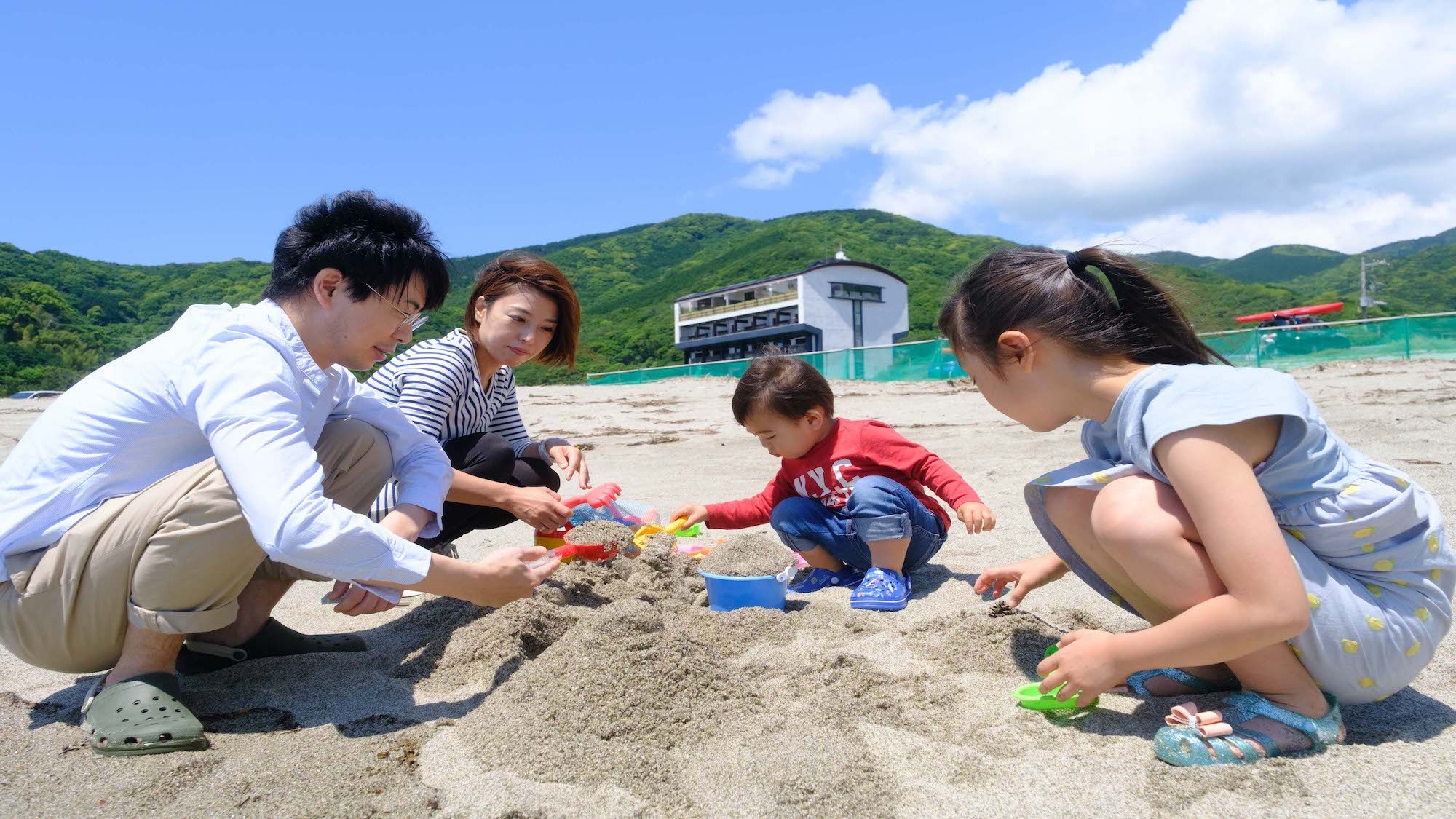 【家族割】お子様一律5，000円◆家族の思い出をつくろう　海鮮会席料理と海一望の露天風呂付き客室